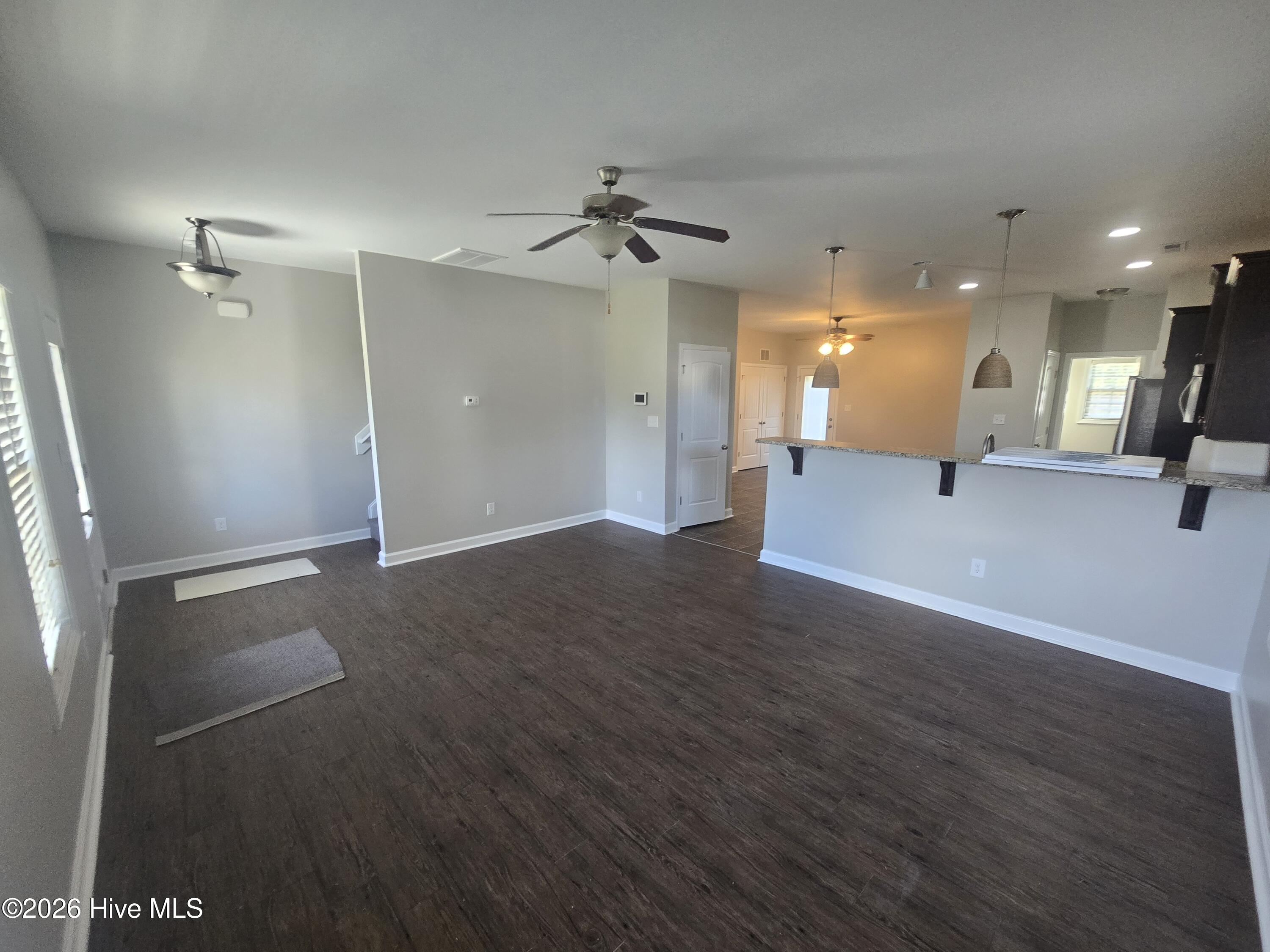 333 Inverness Drive Property Photo 5