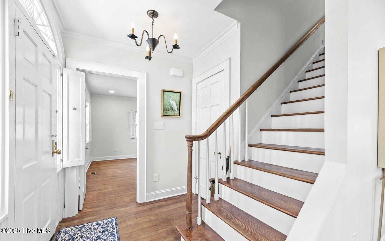 609 New Street Property Photo 26