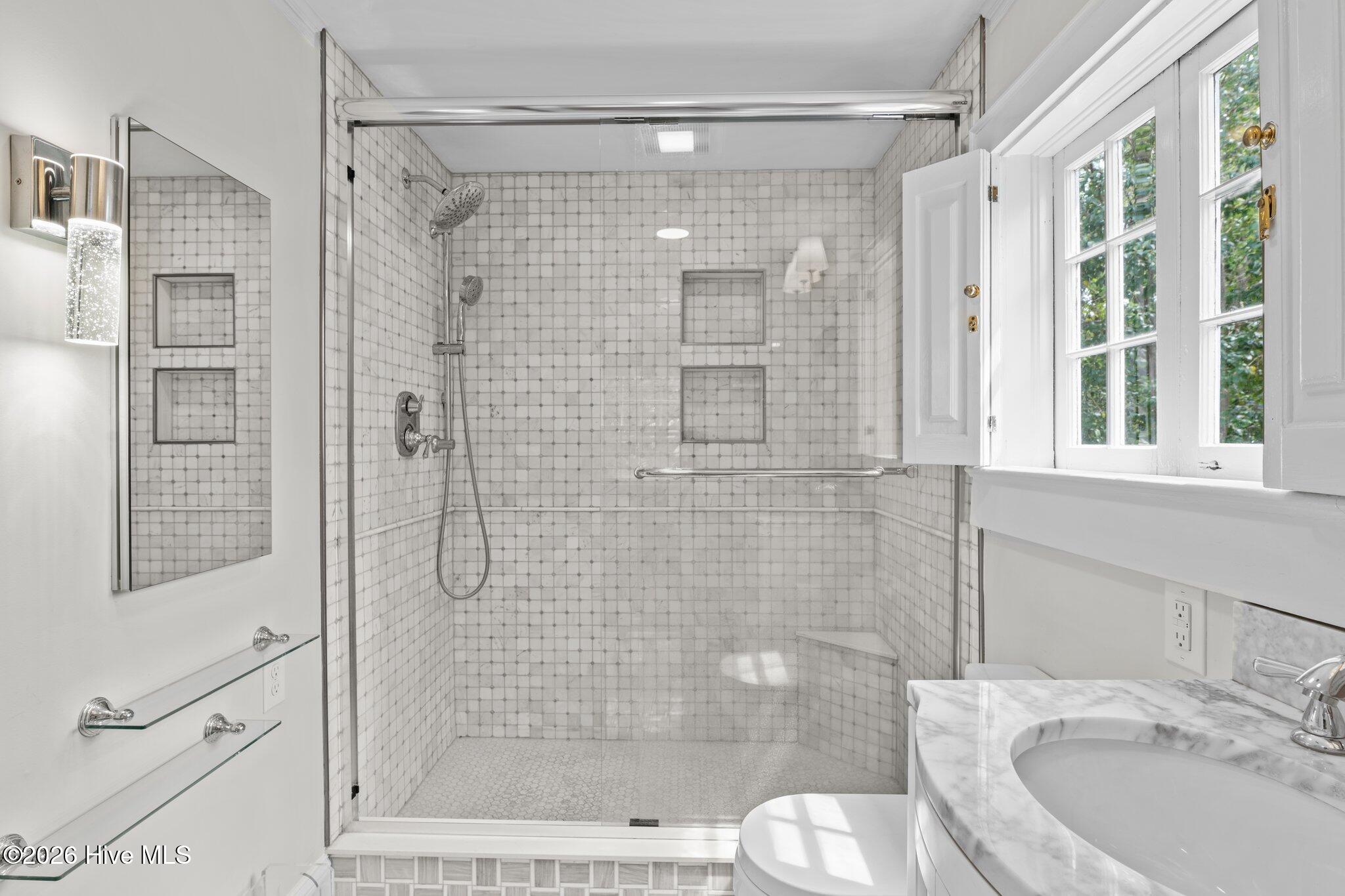 609 New Street Property Photo 32