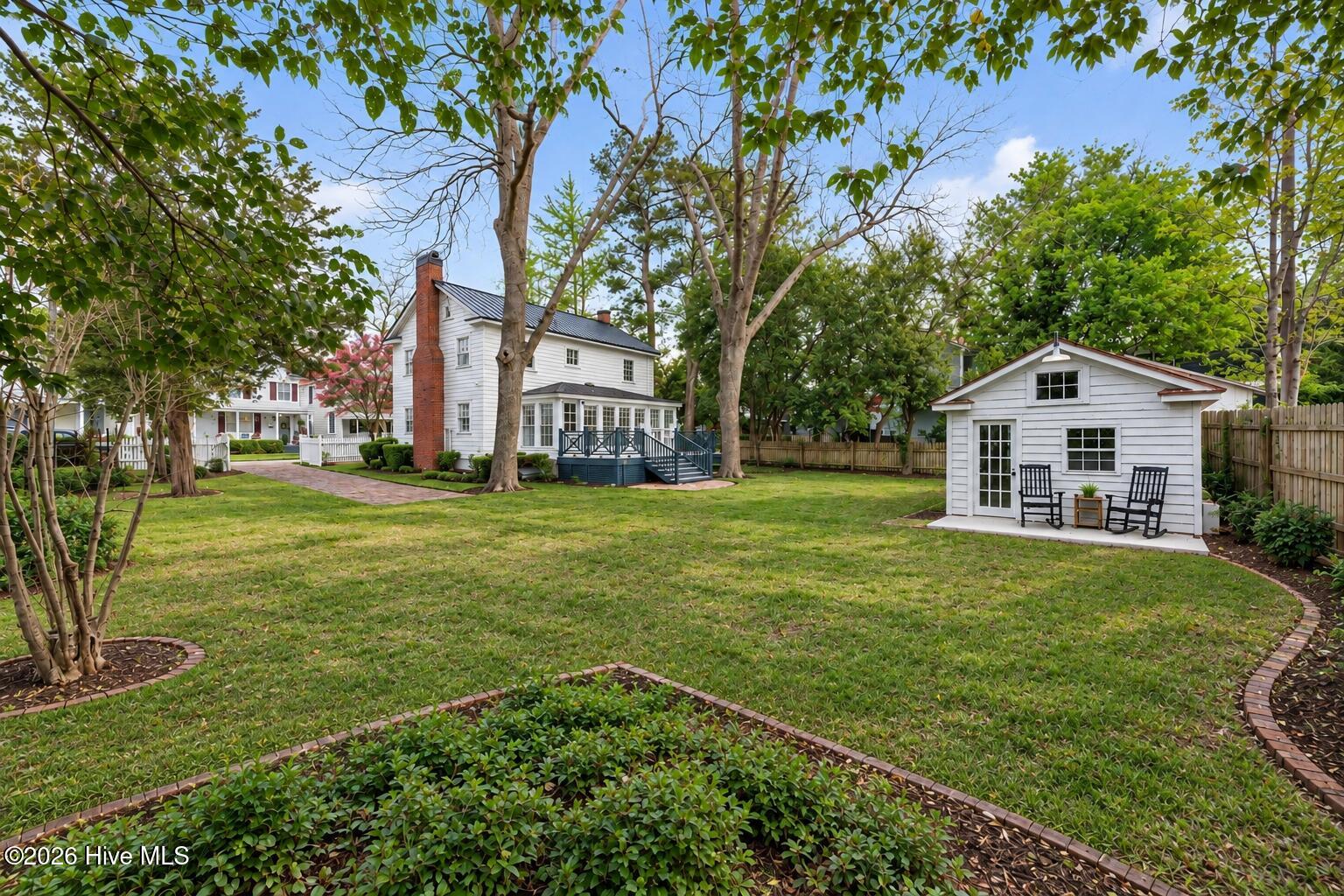 609 New Street Property Photo 52