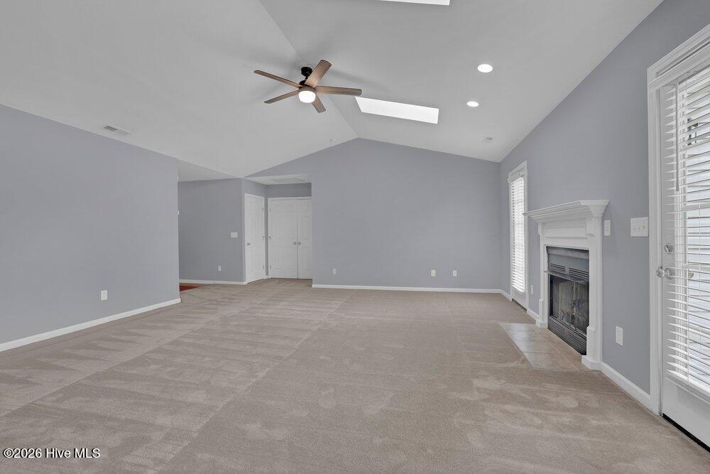 133 Derby Lane Property Photo 7