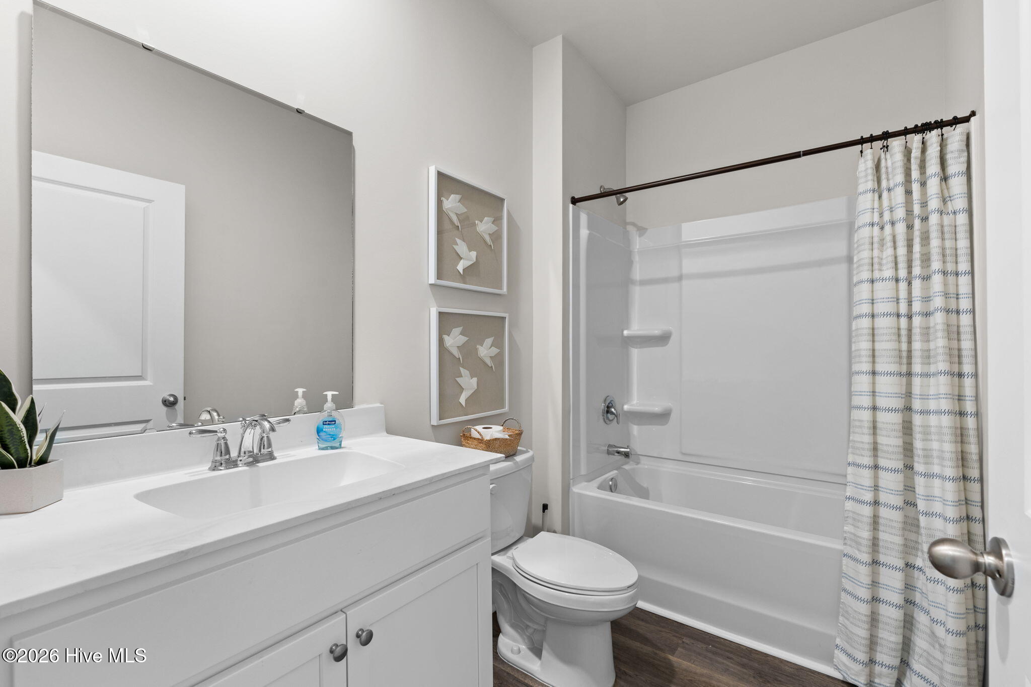 214 Ridley Street Property Photo 22