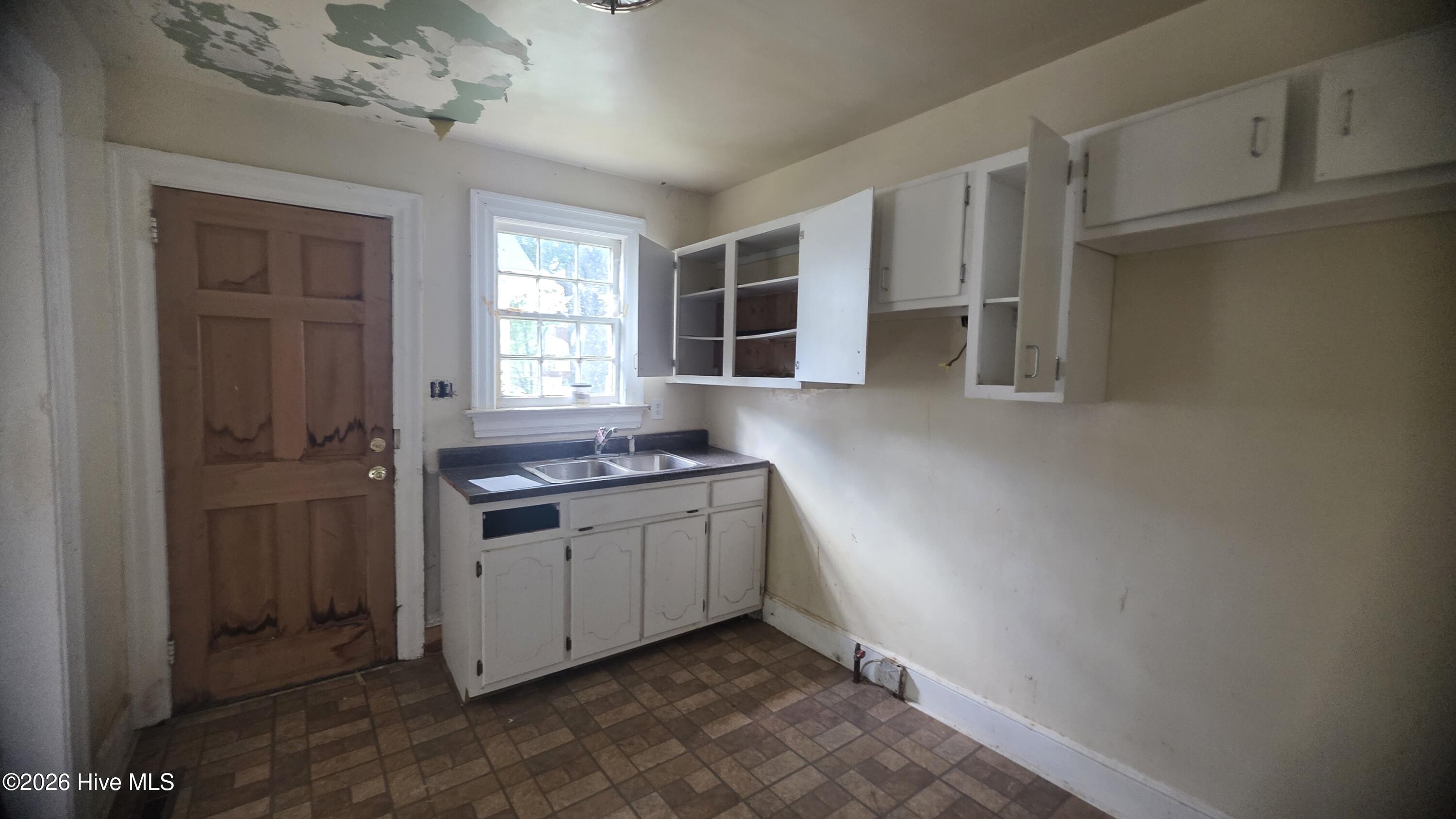 404 High Street Property Photo 4