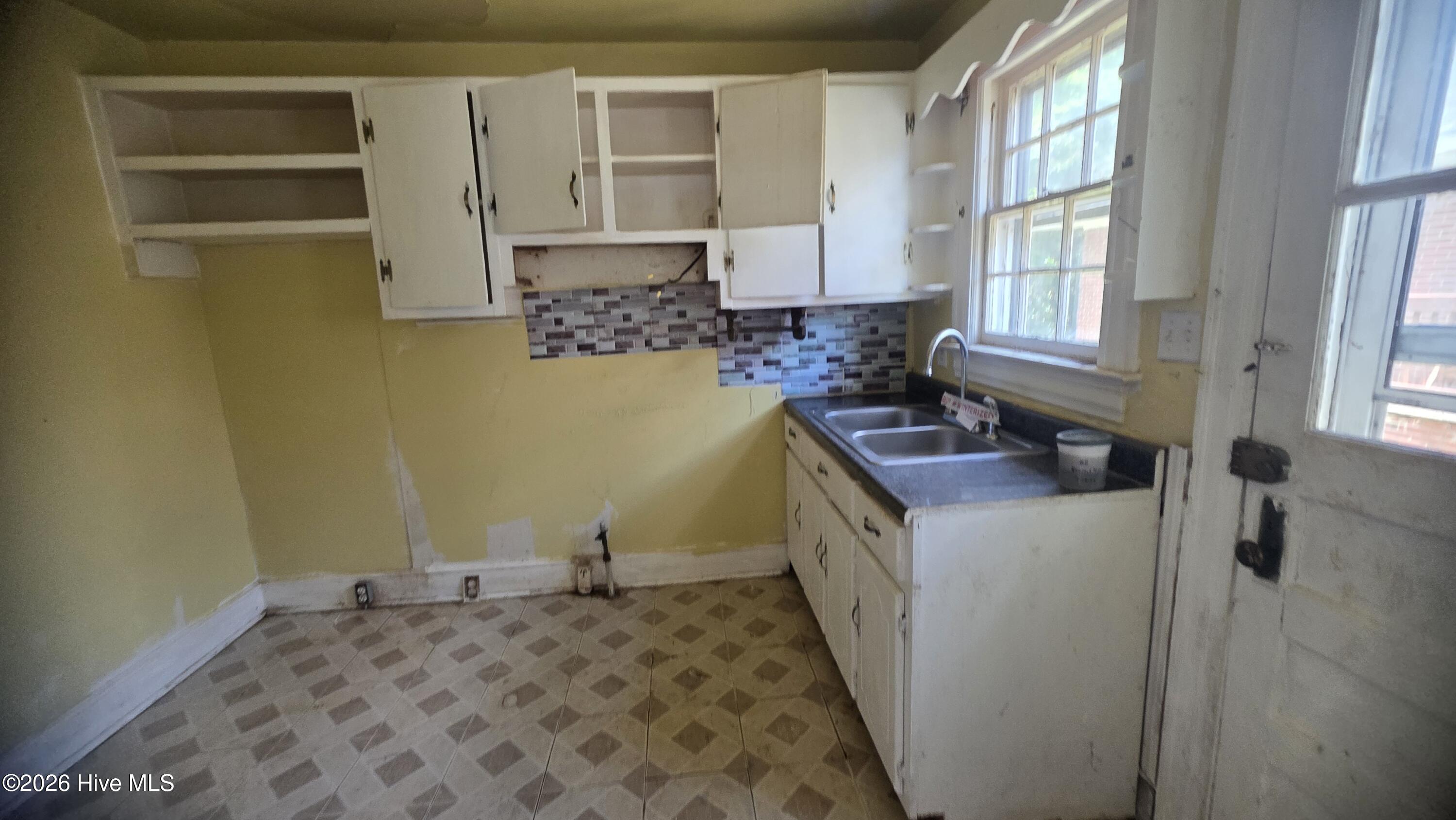 404 High Street Property Photo 7