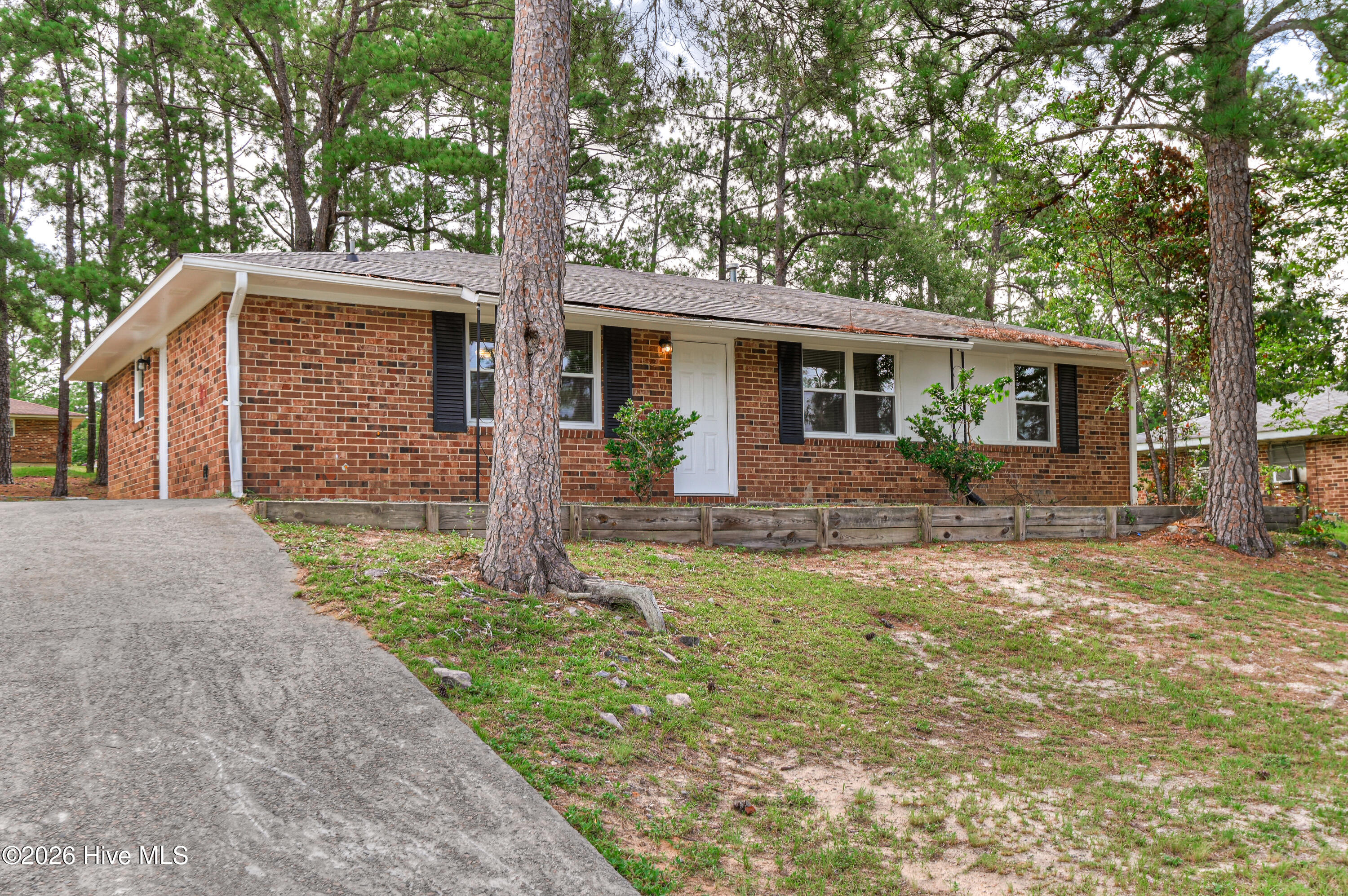 2328 Prague Court Property Photo 2
