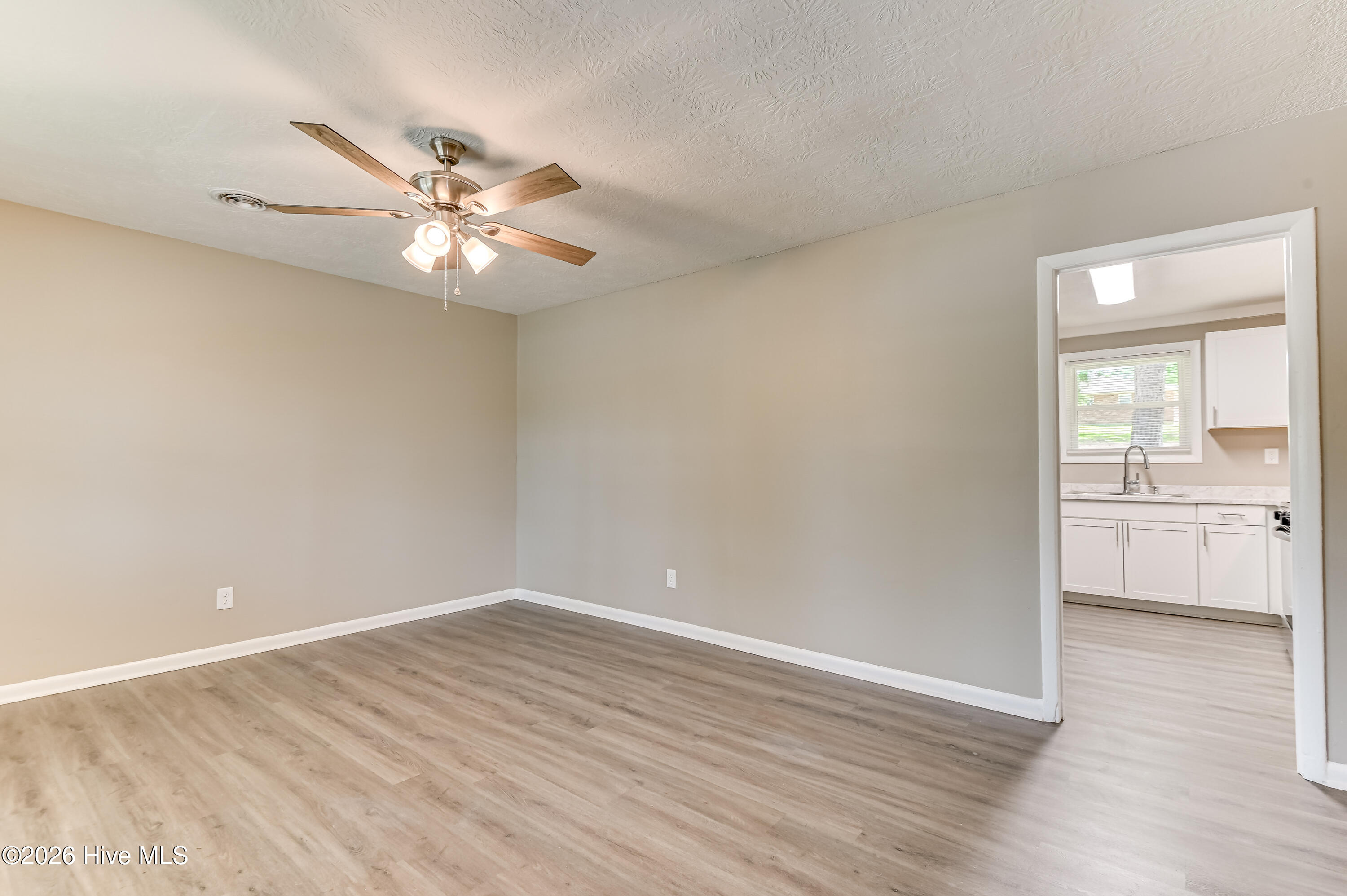 2328 Prague Court Property Photo 9