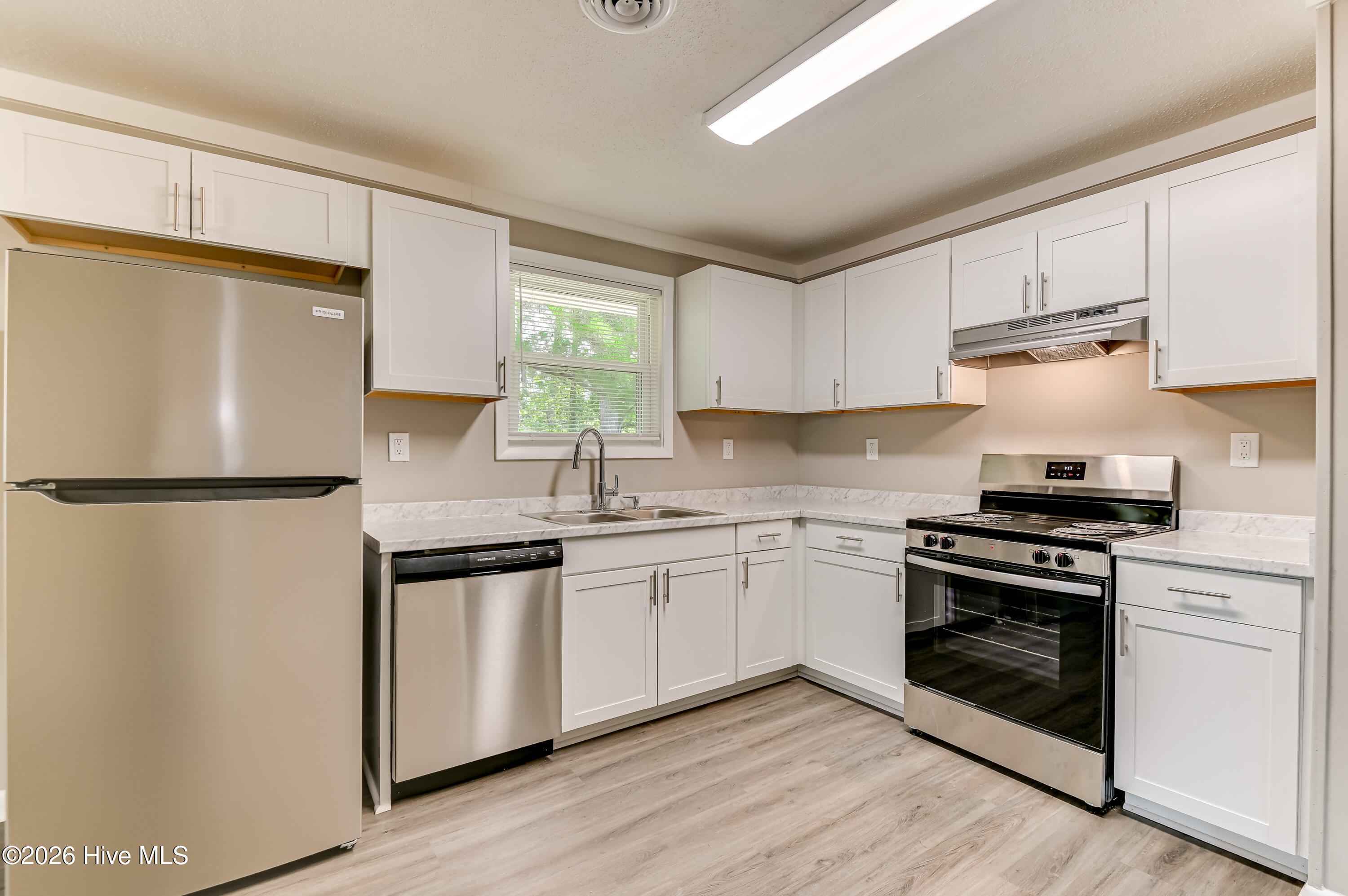 2328 Prague Court Property Photo 11