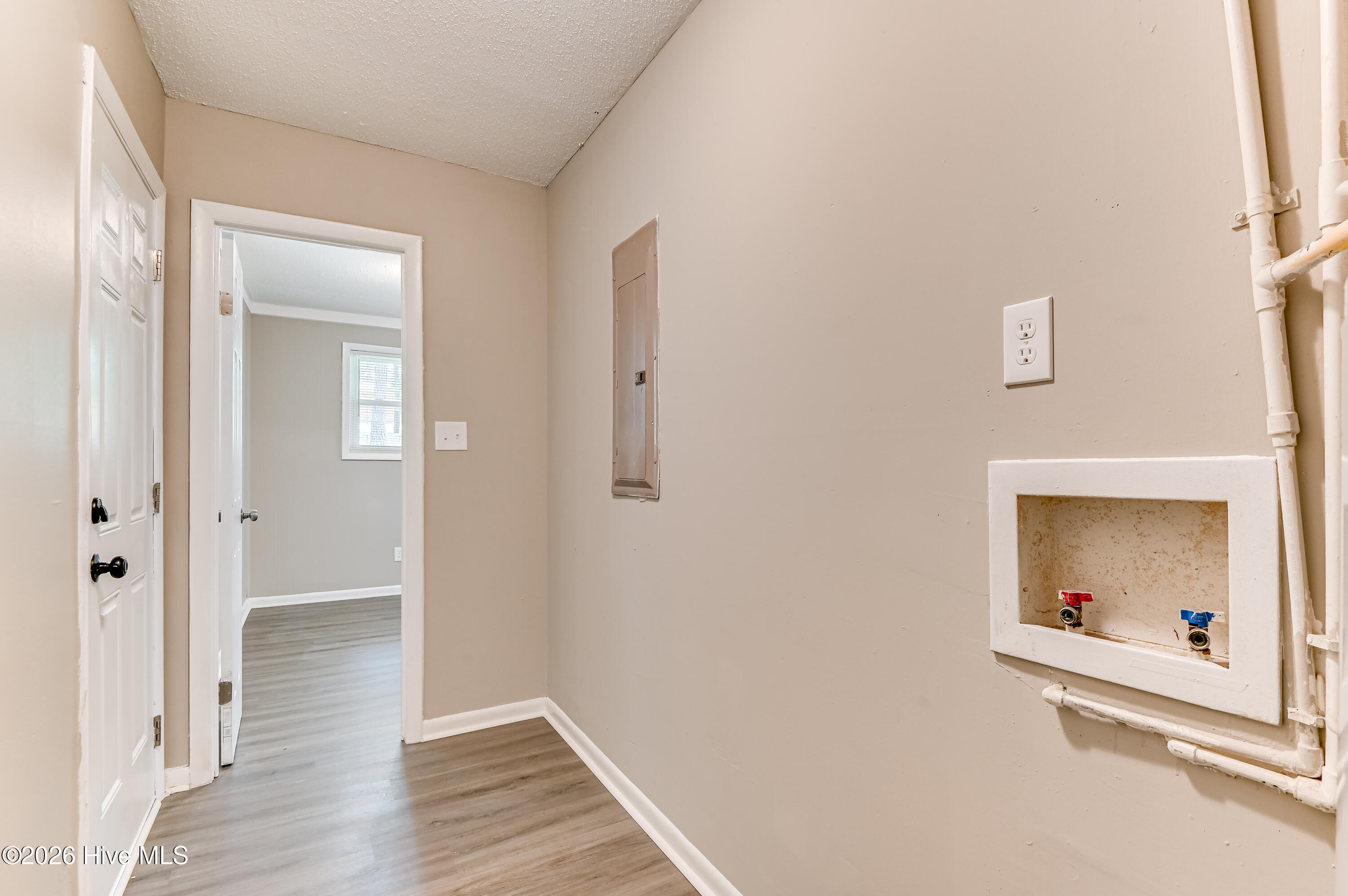 2328 Prague Court Property Photo 20