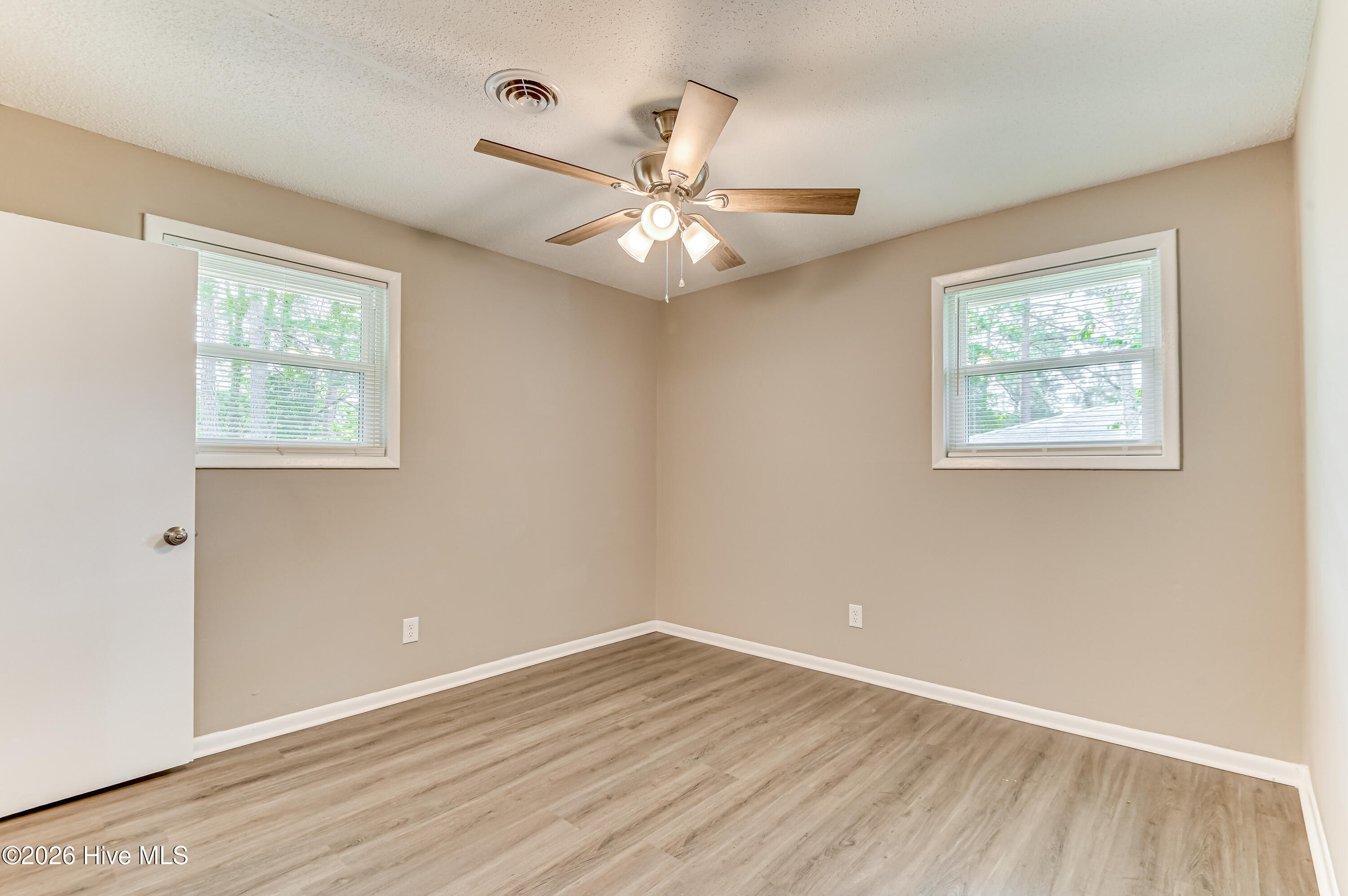 2328 Prague Court Property Photo 21