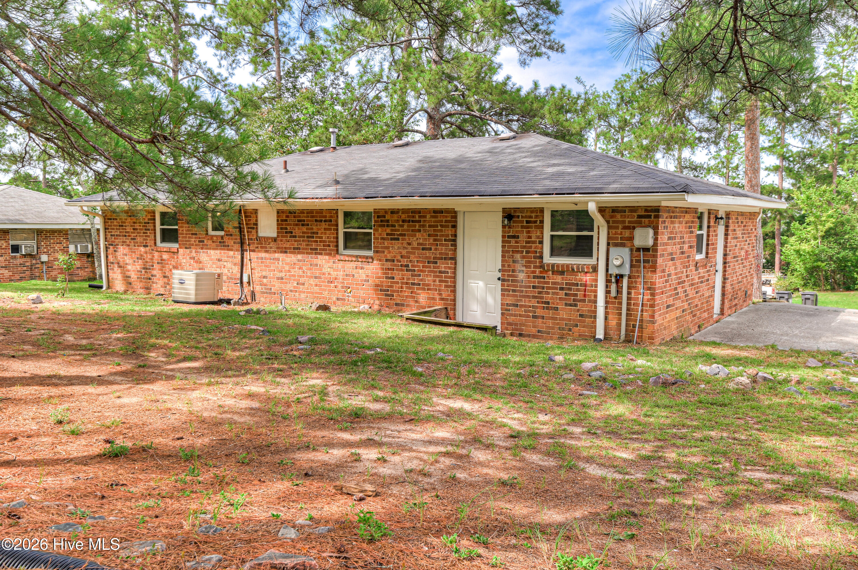 2328 Prague Court Property Photo 32