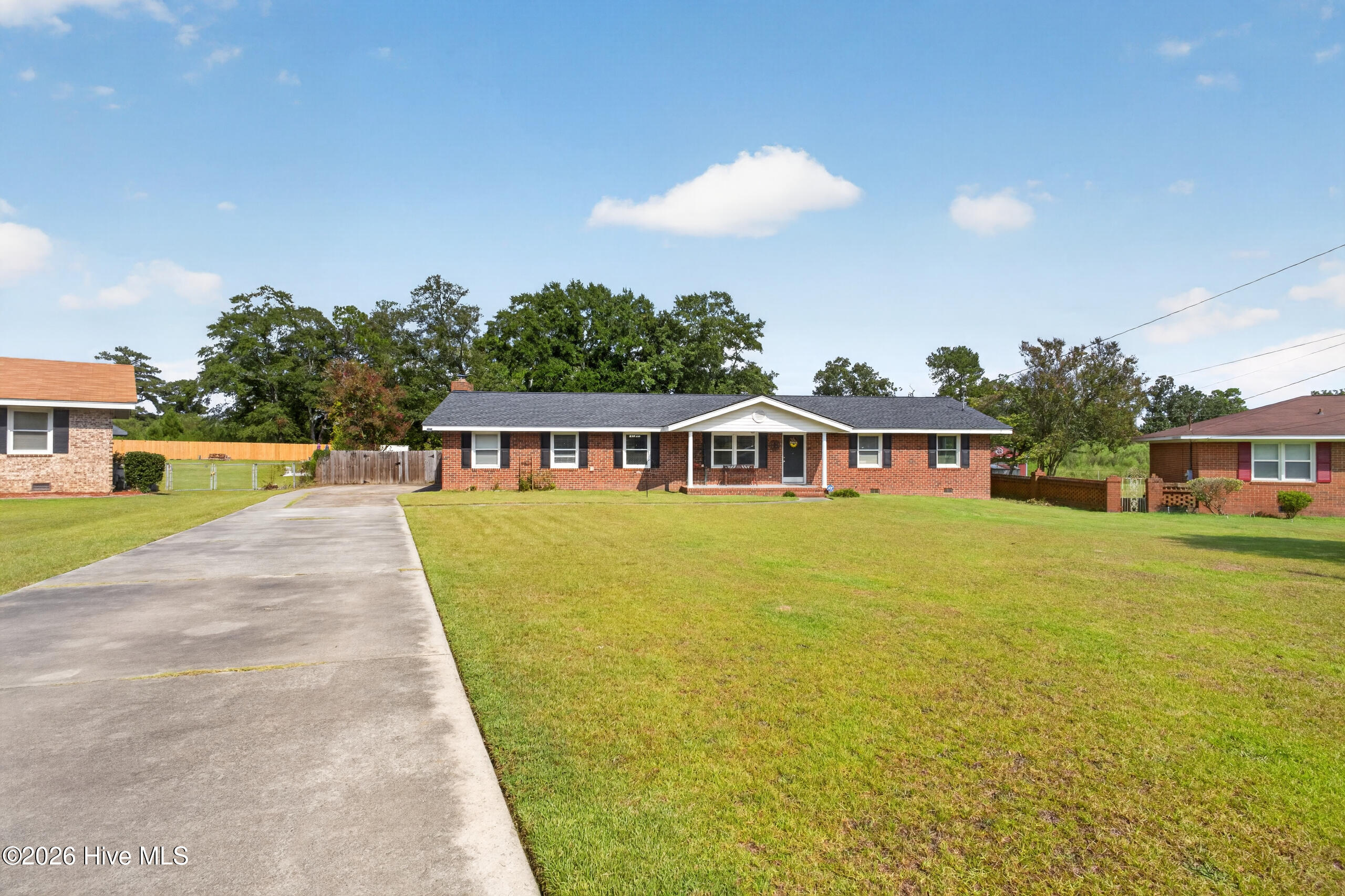 3002 Eagle Drive Property Photo 3