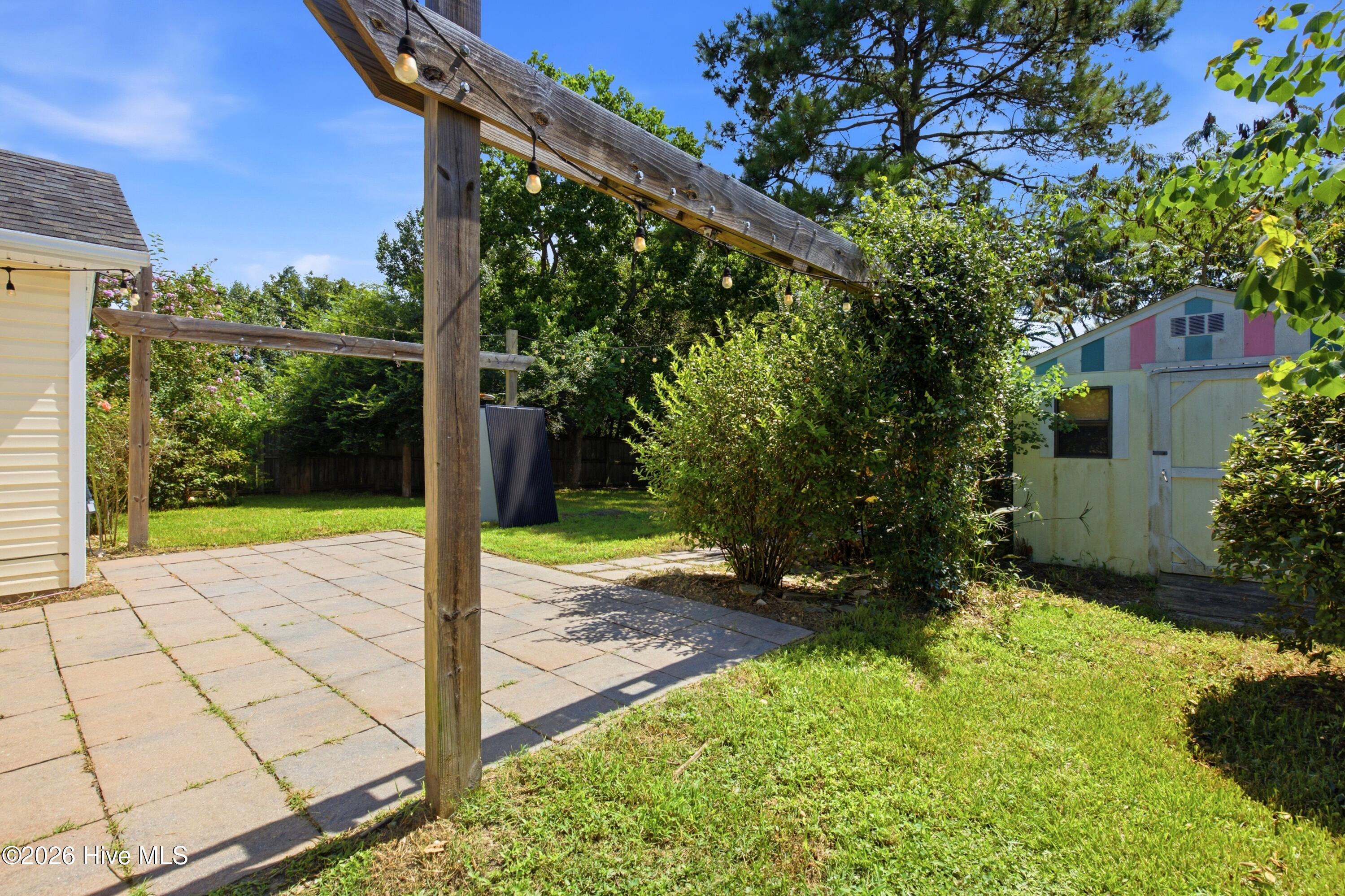 2404 Sapling Circle Property Photo 32