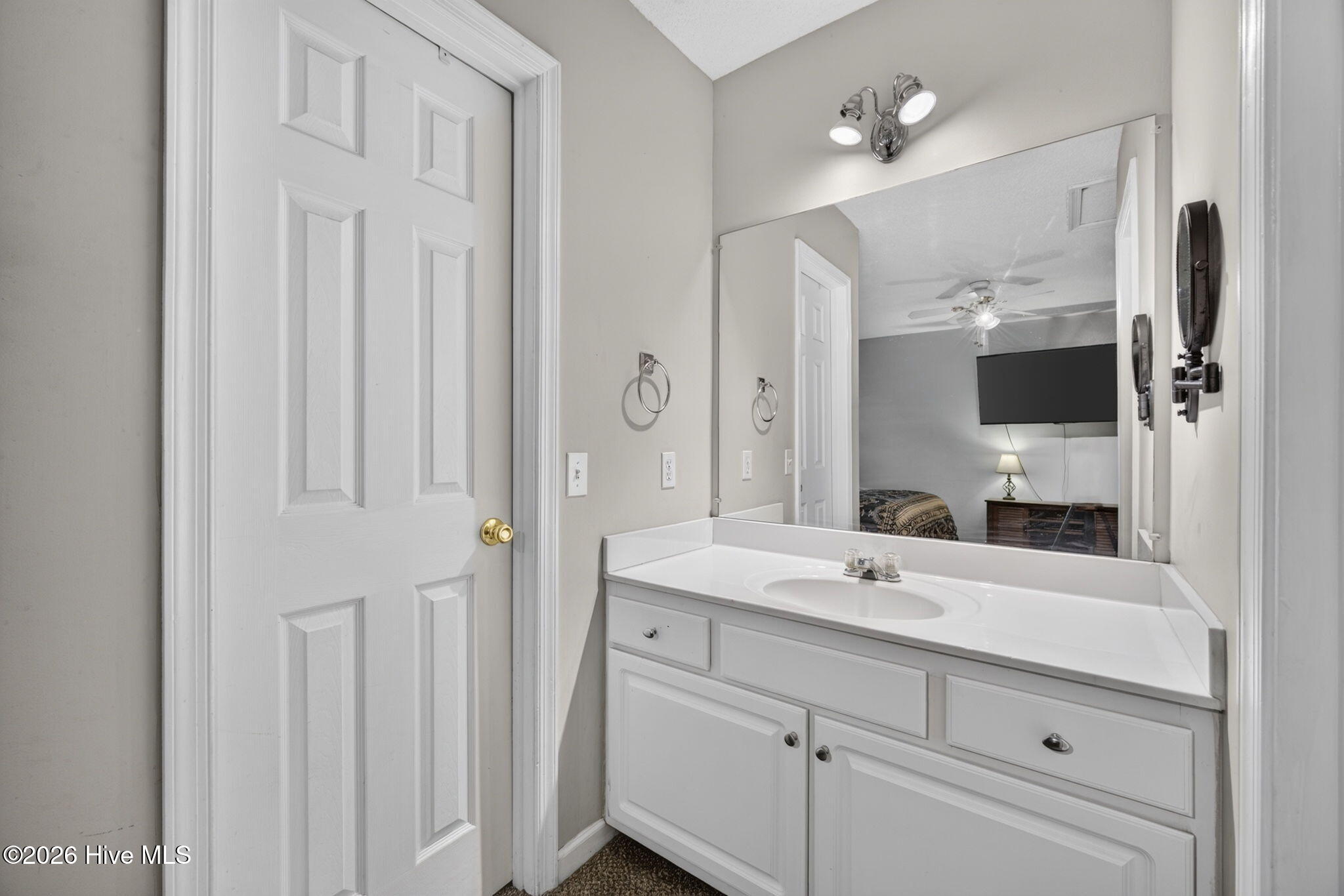 107 Springvale Street Property Photo 13