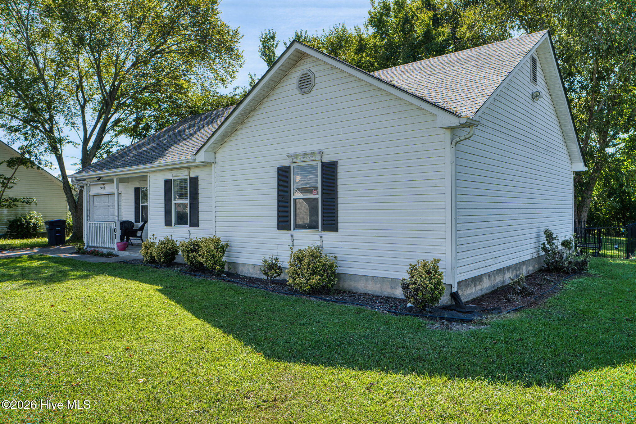 107 Springvale Street Property Photo 23