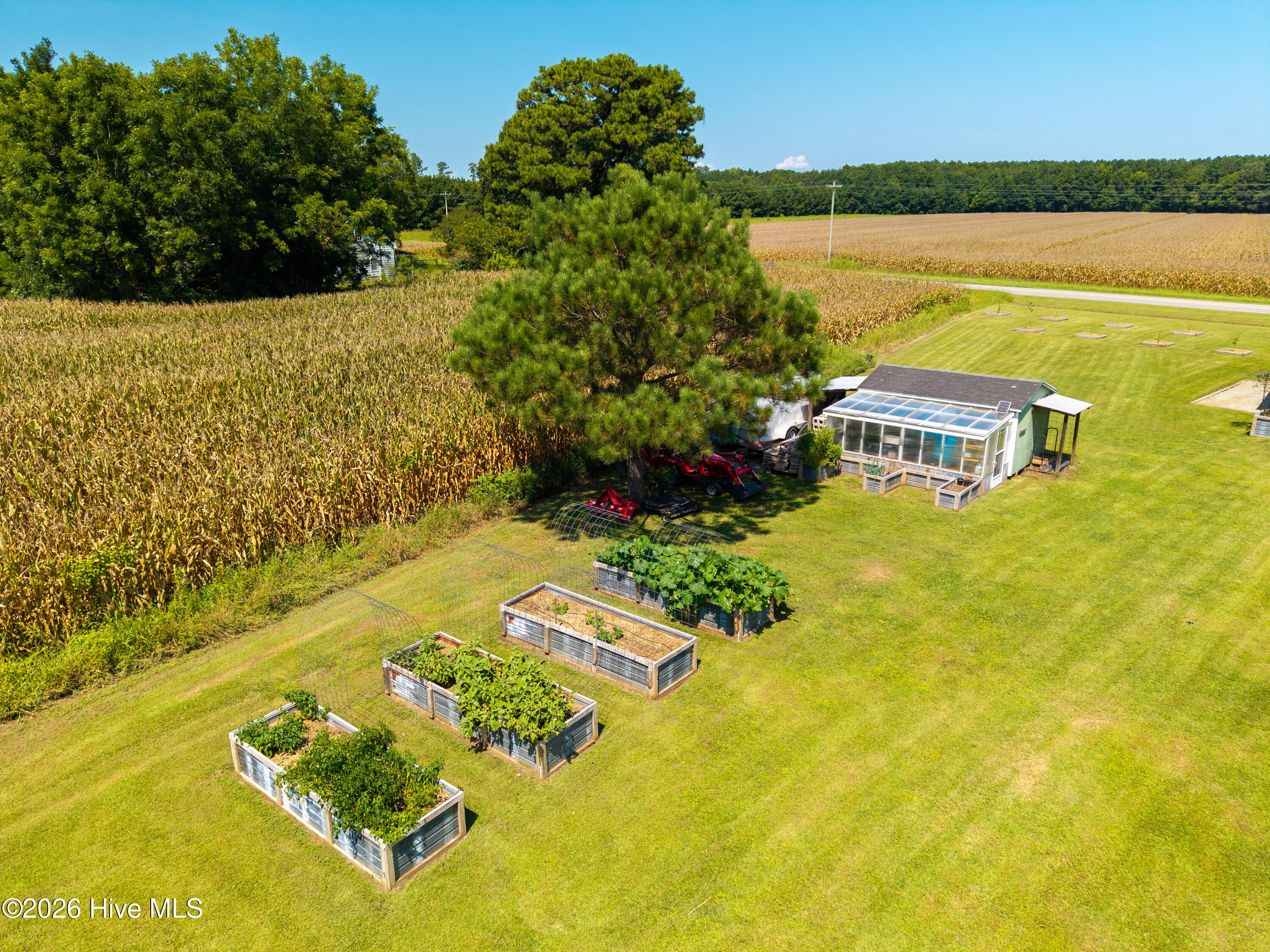 403 Horseshoe Road Property Photo 34