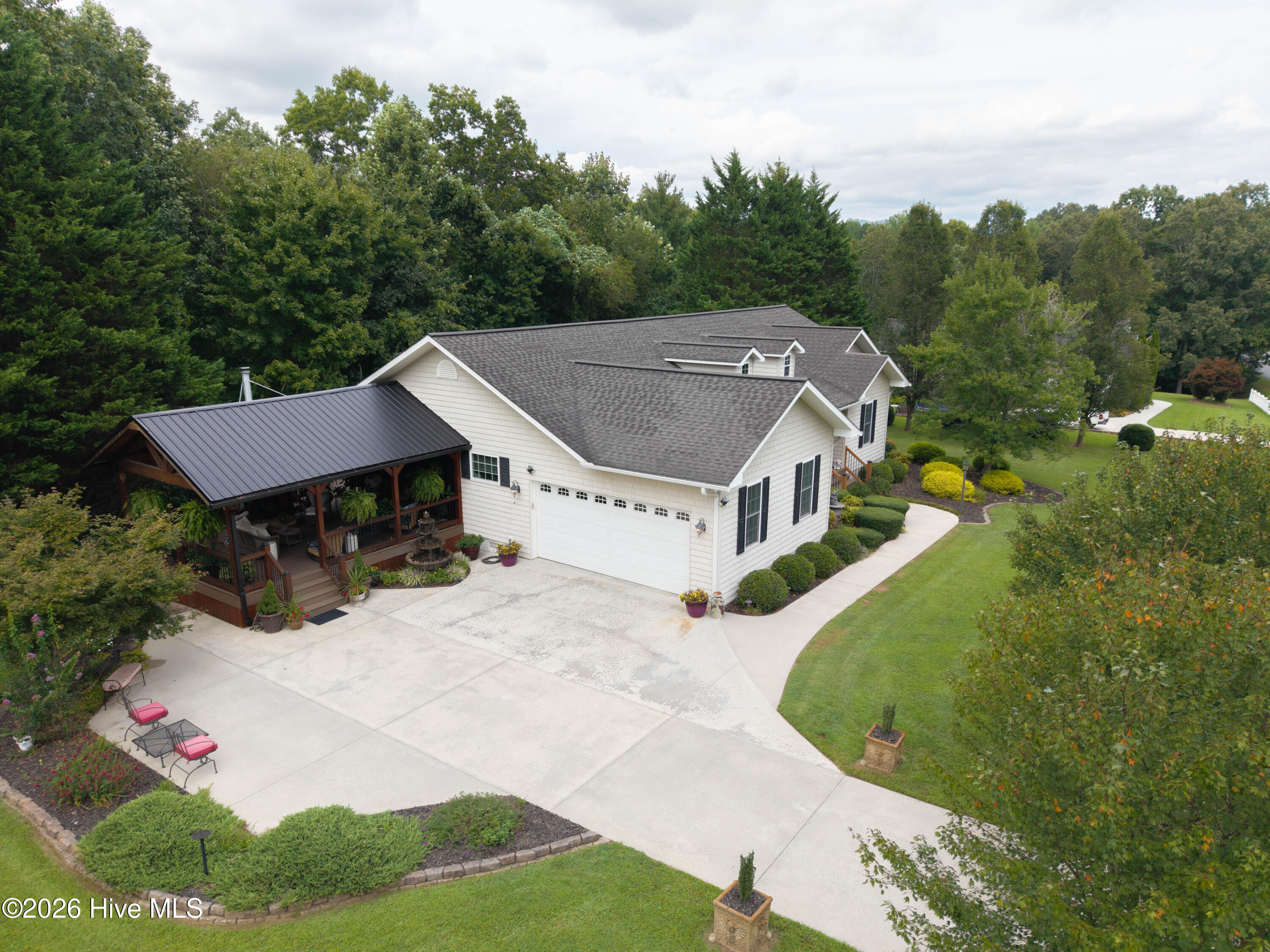 622 Tarheel West Drive Property Photo 49