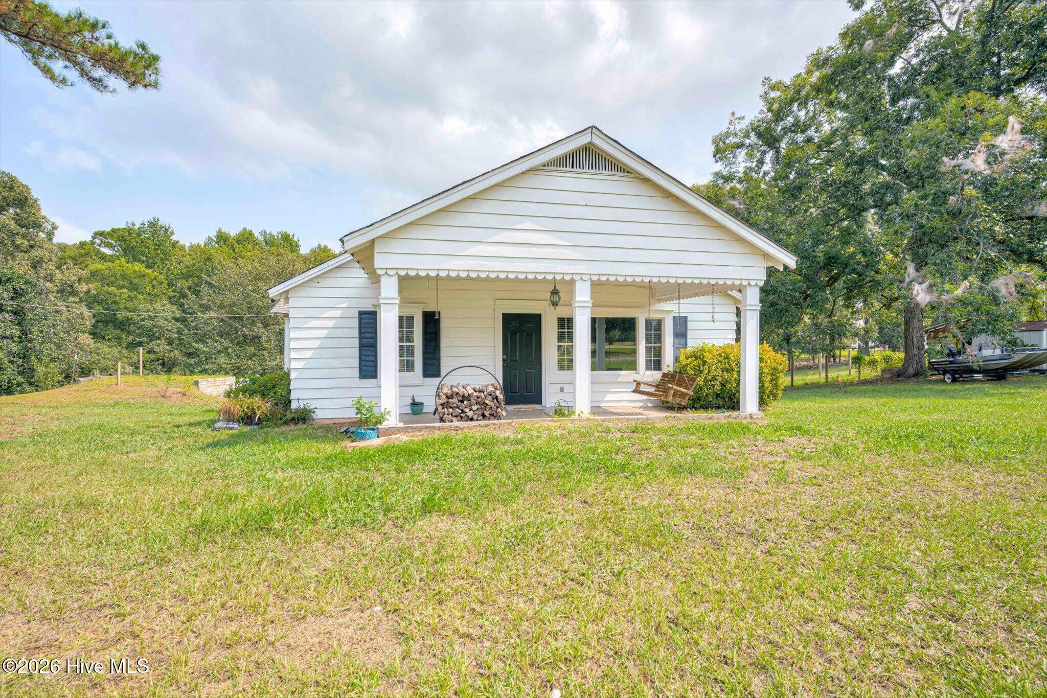 1717 Washington Highway Property Photo 1