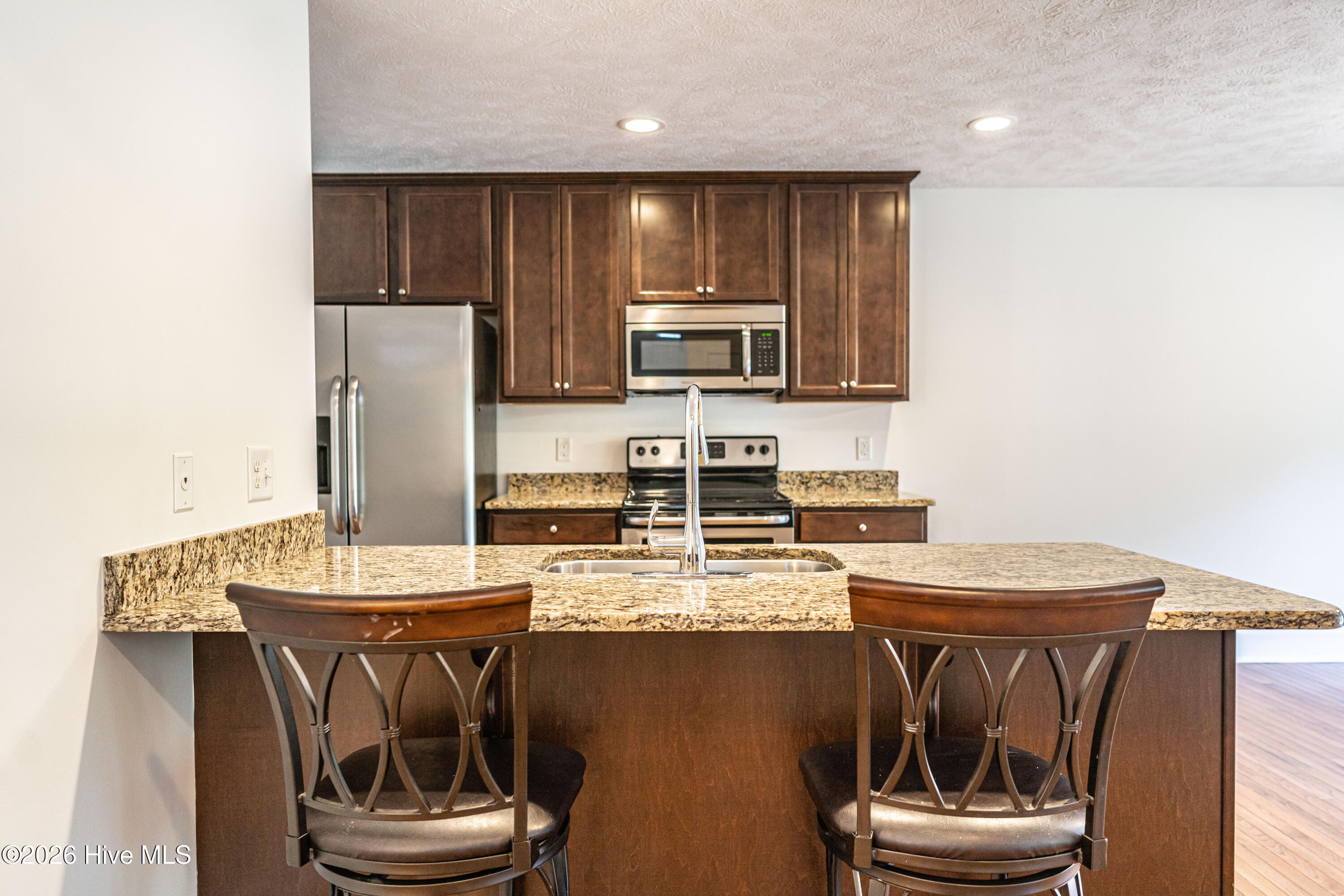 540 W Connecticut Avenue Property Photo 6