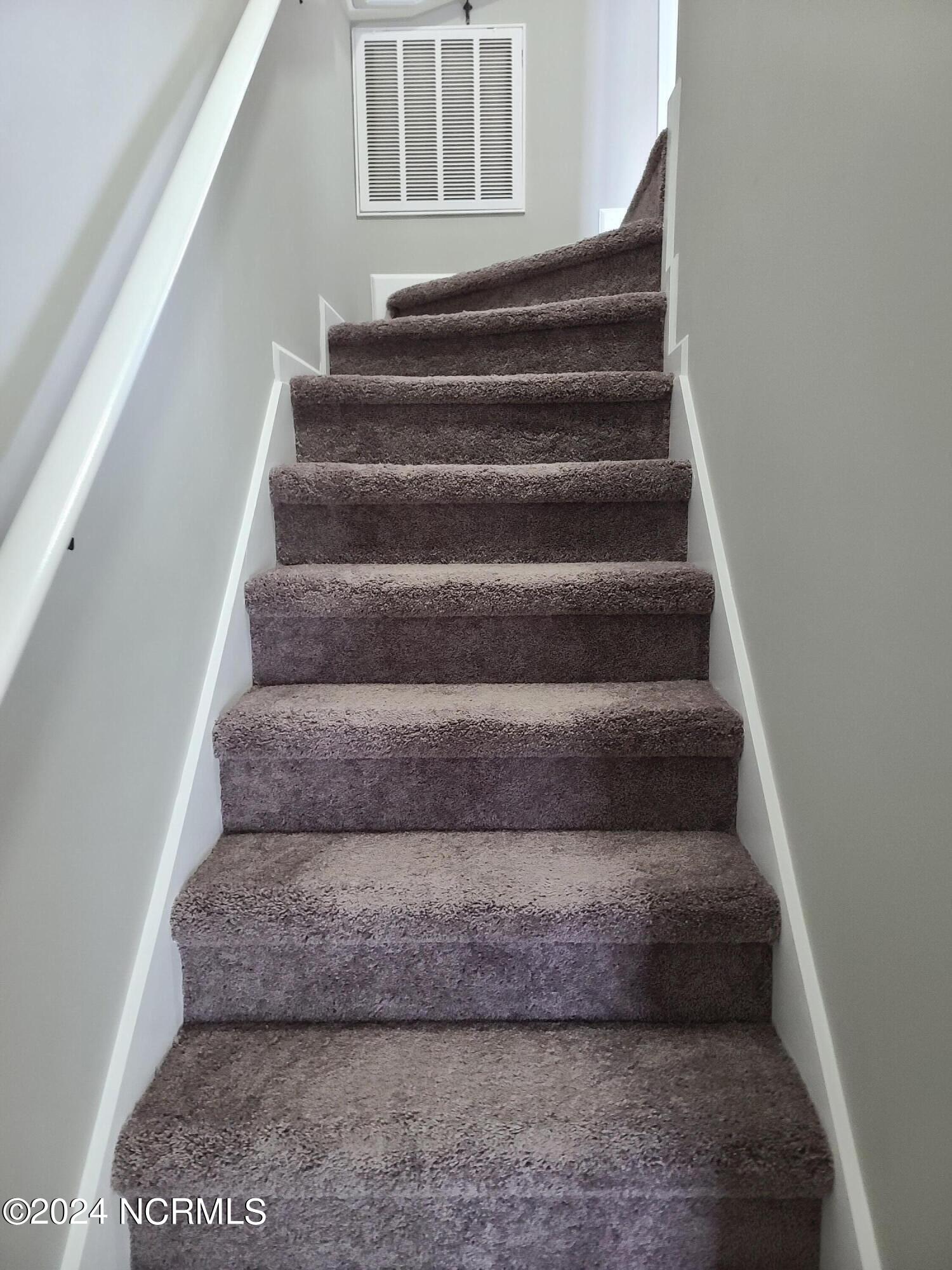 131 Cornerstone Drive Property Photo 6