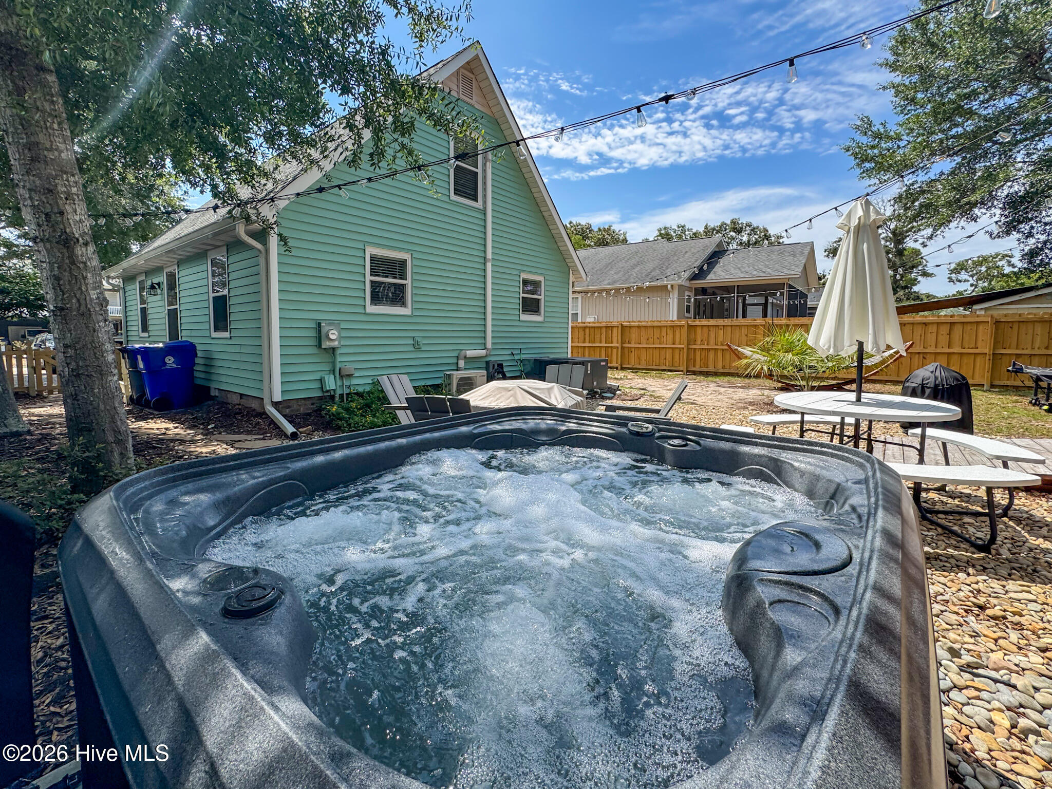 135 Ne 34th Street Property Photo 7