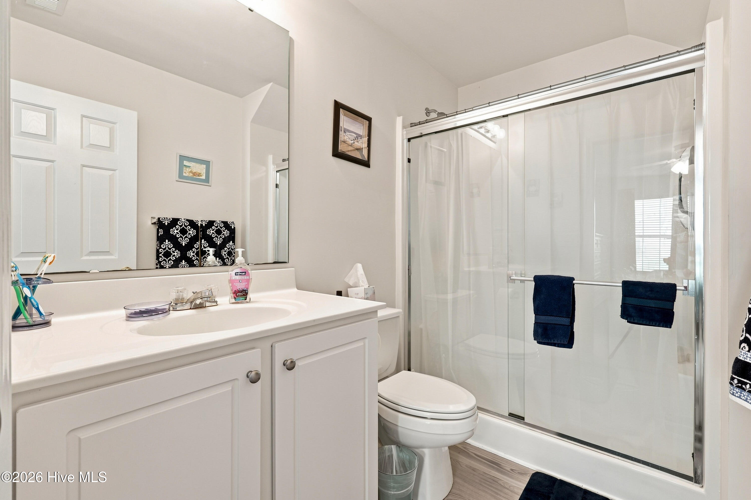 136 Cobblers Circle Property Photo 13