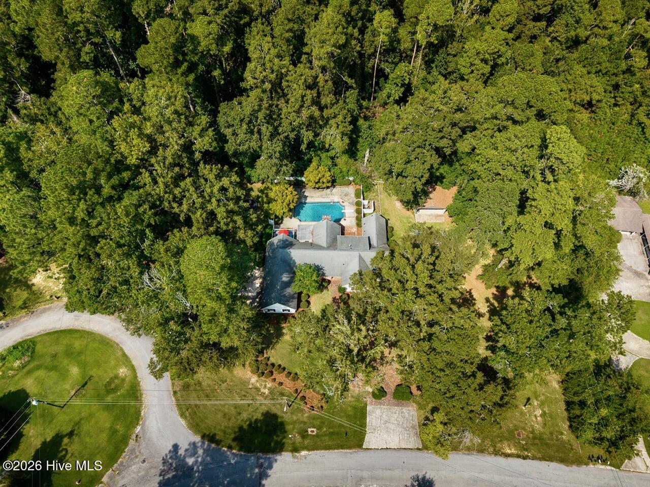110 Oak Lane Property Photo 4