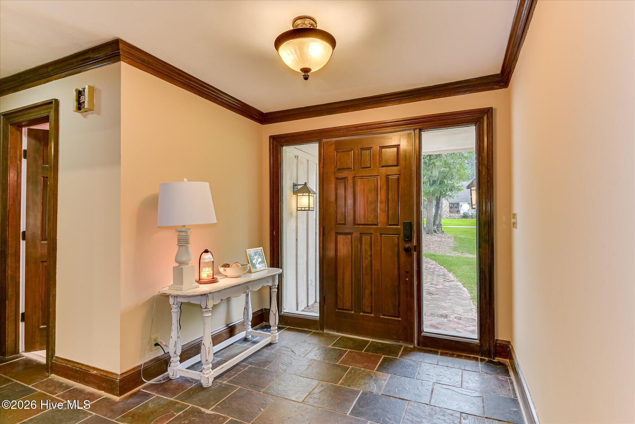 110 Oak Lane Property Photo 13