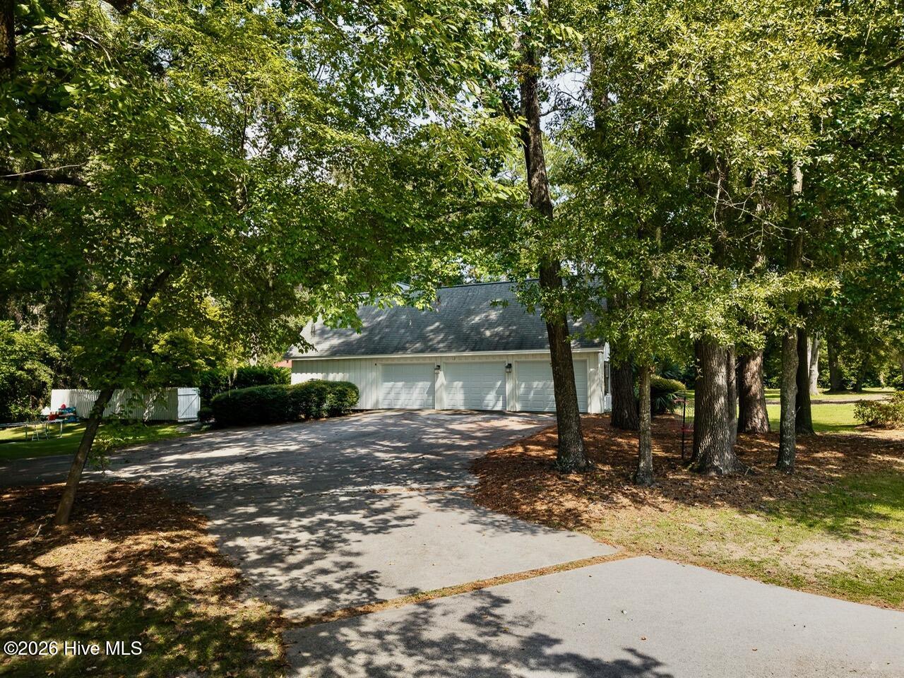 110 Oak Lane Property Photo 76