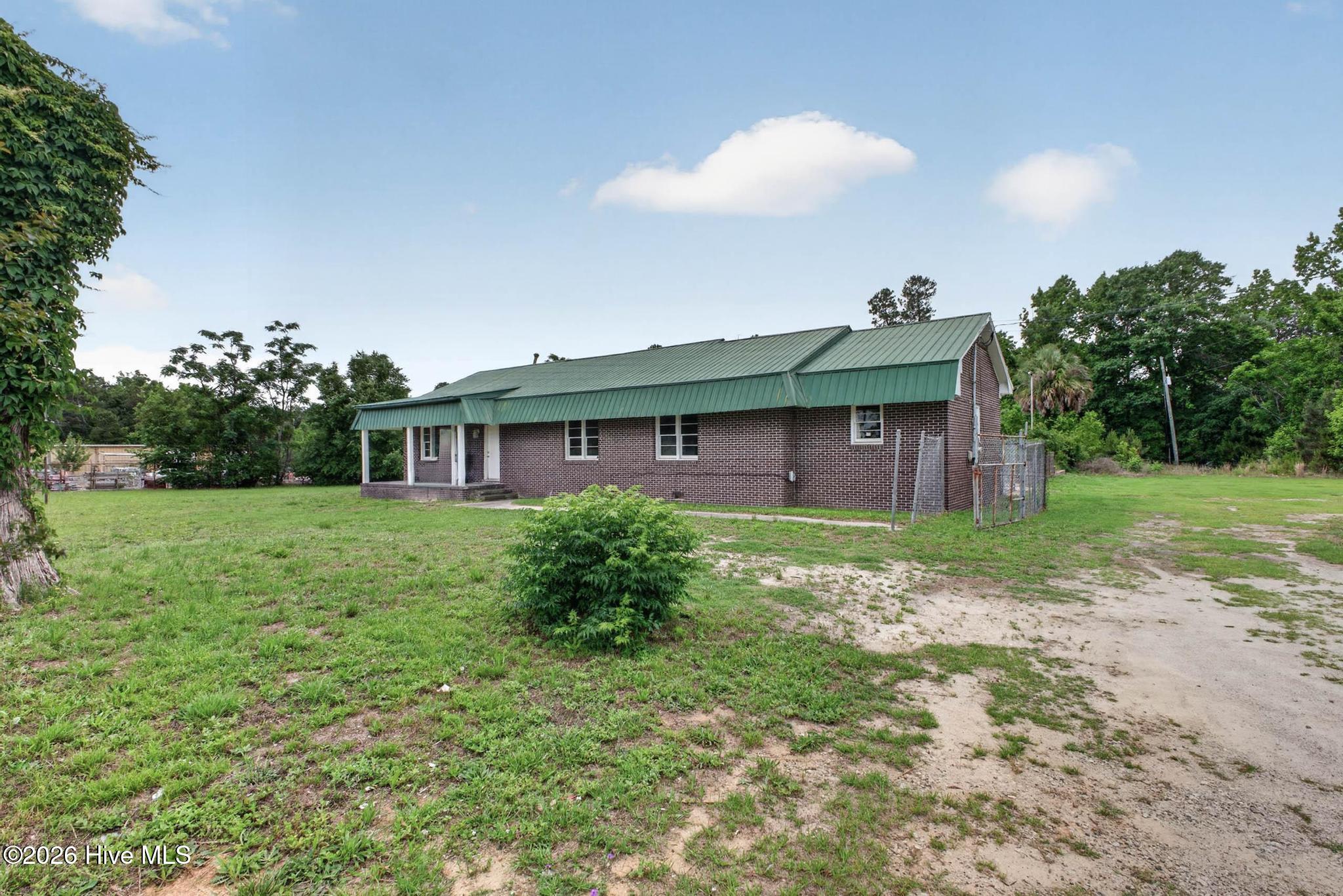 4041 Mike Padgett Highway Property Photo 2