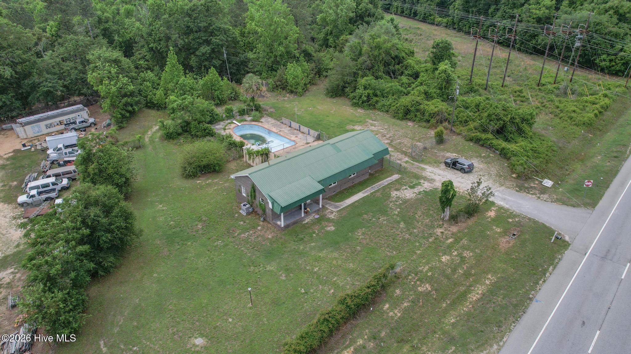 4041 Mike Padgett Highway Property Photo 27