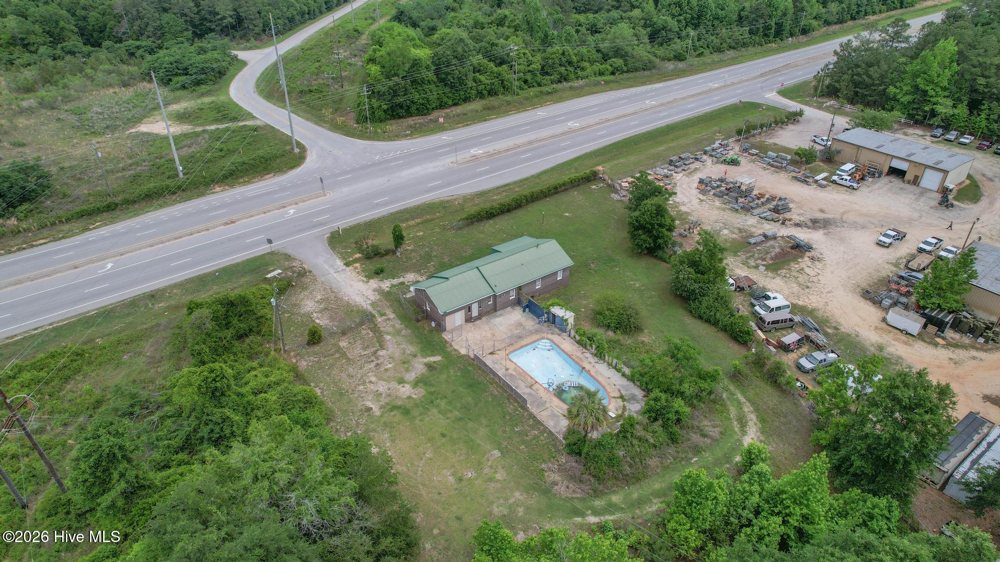 4041 Mike Padgett Highway Property Photo 28