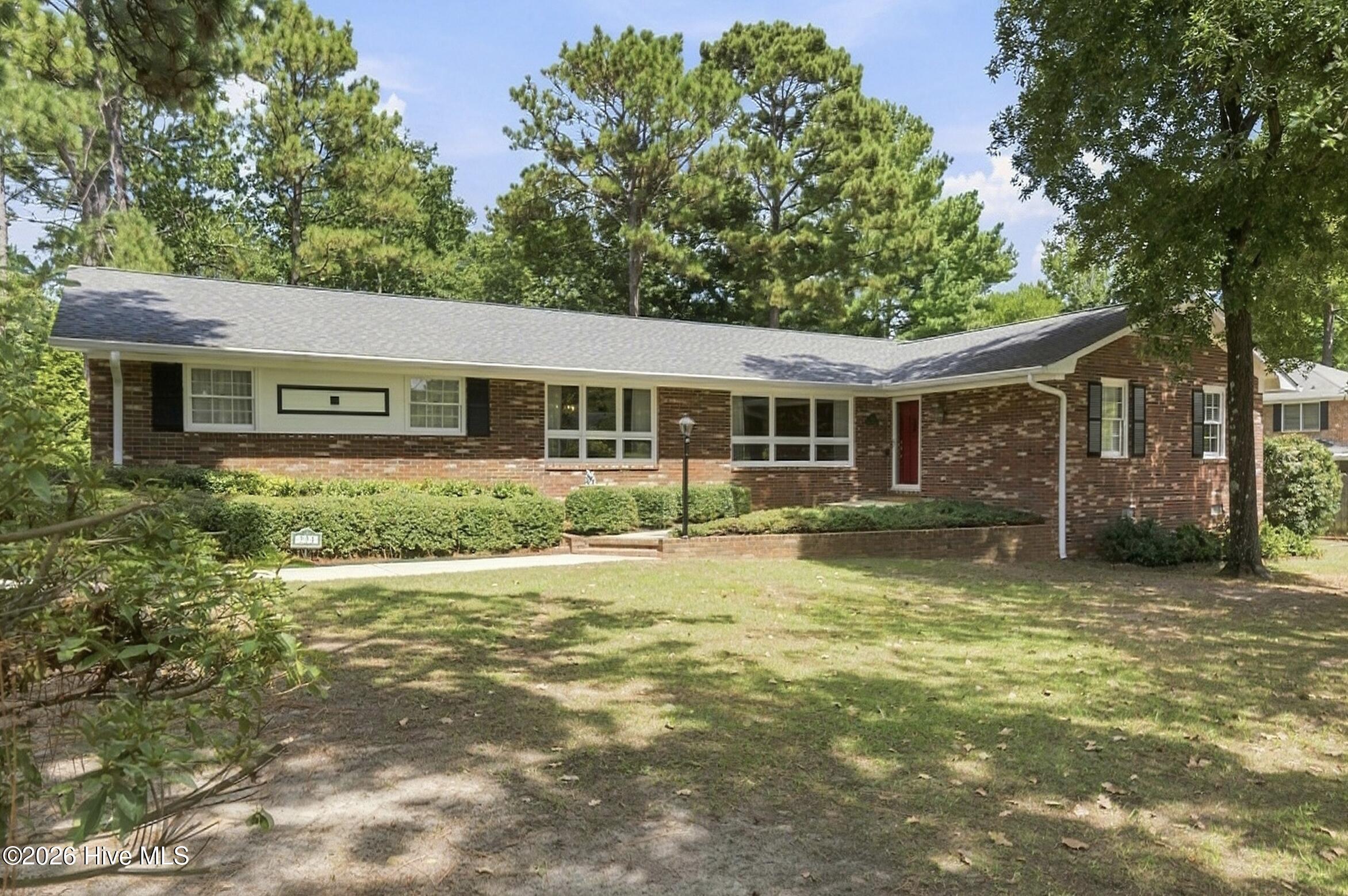 204 Cherry Hills Drive Property Photo 1