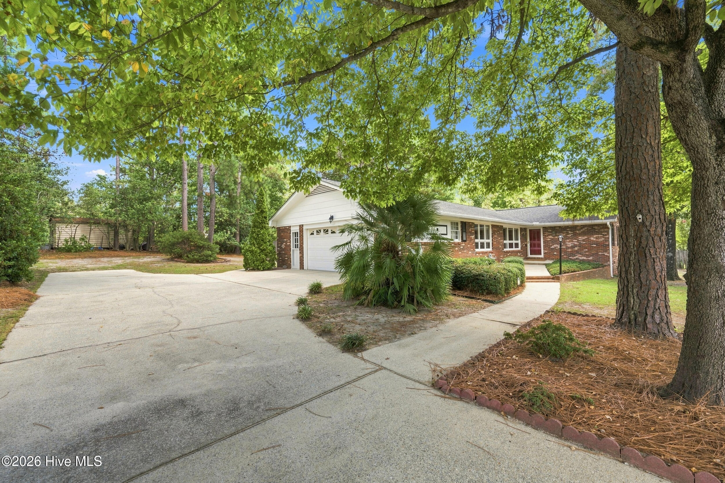 204 Cherry Hills Drive Property Photo 9