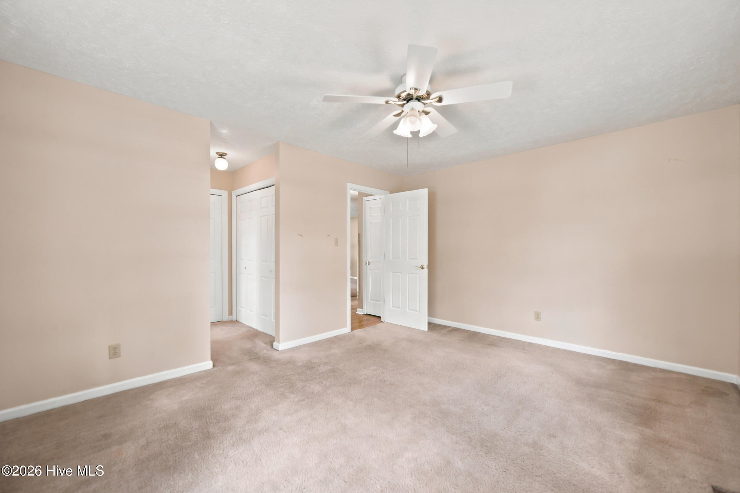 204 Cherry Hills Drive Property Photo 32