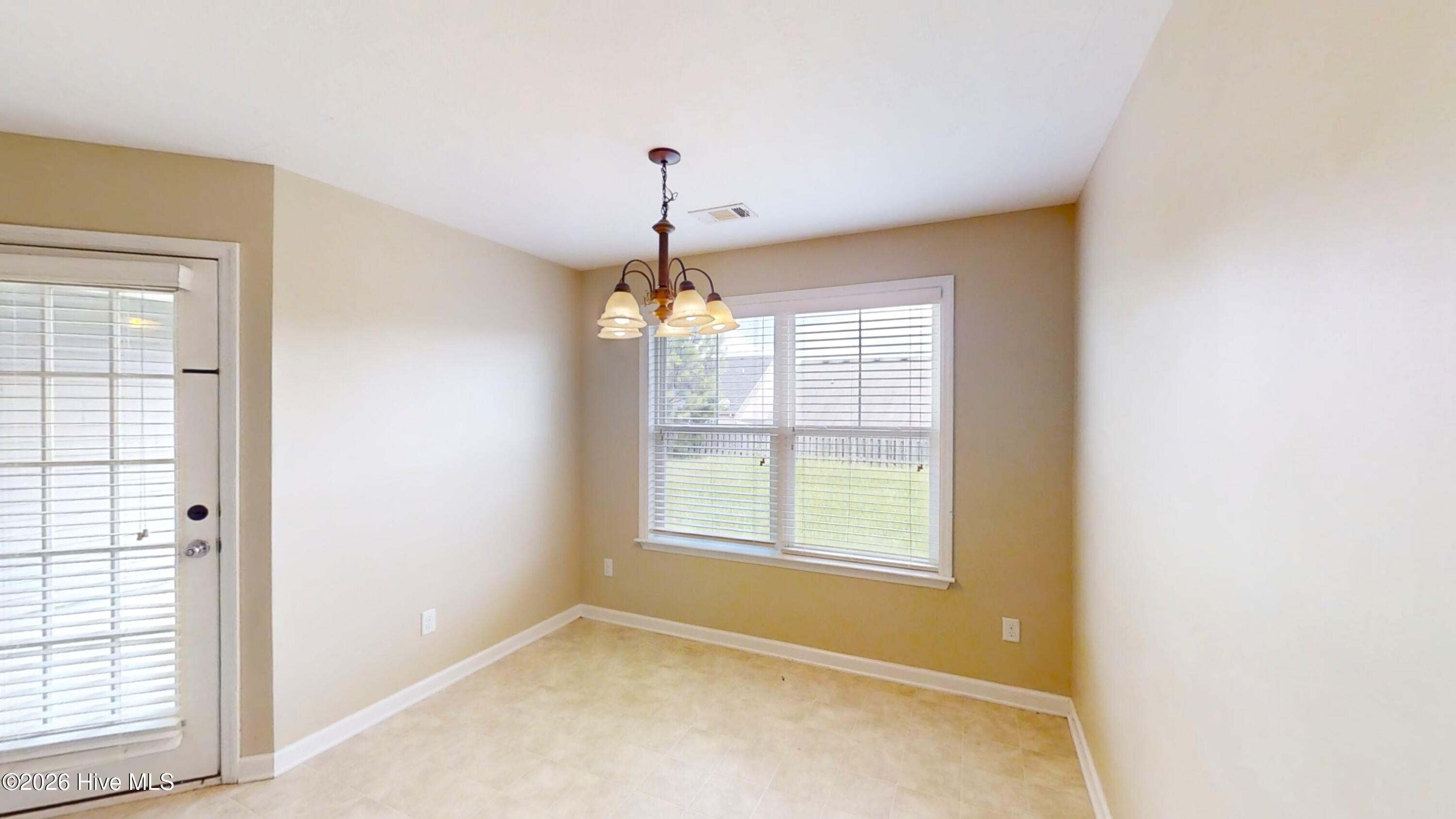 253 High Meadows Circle Property Photo 11