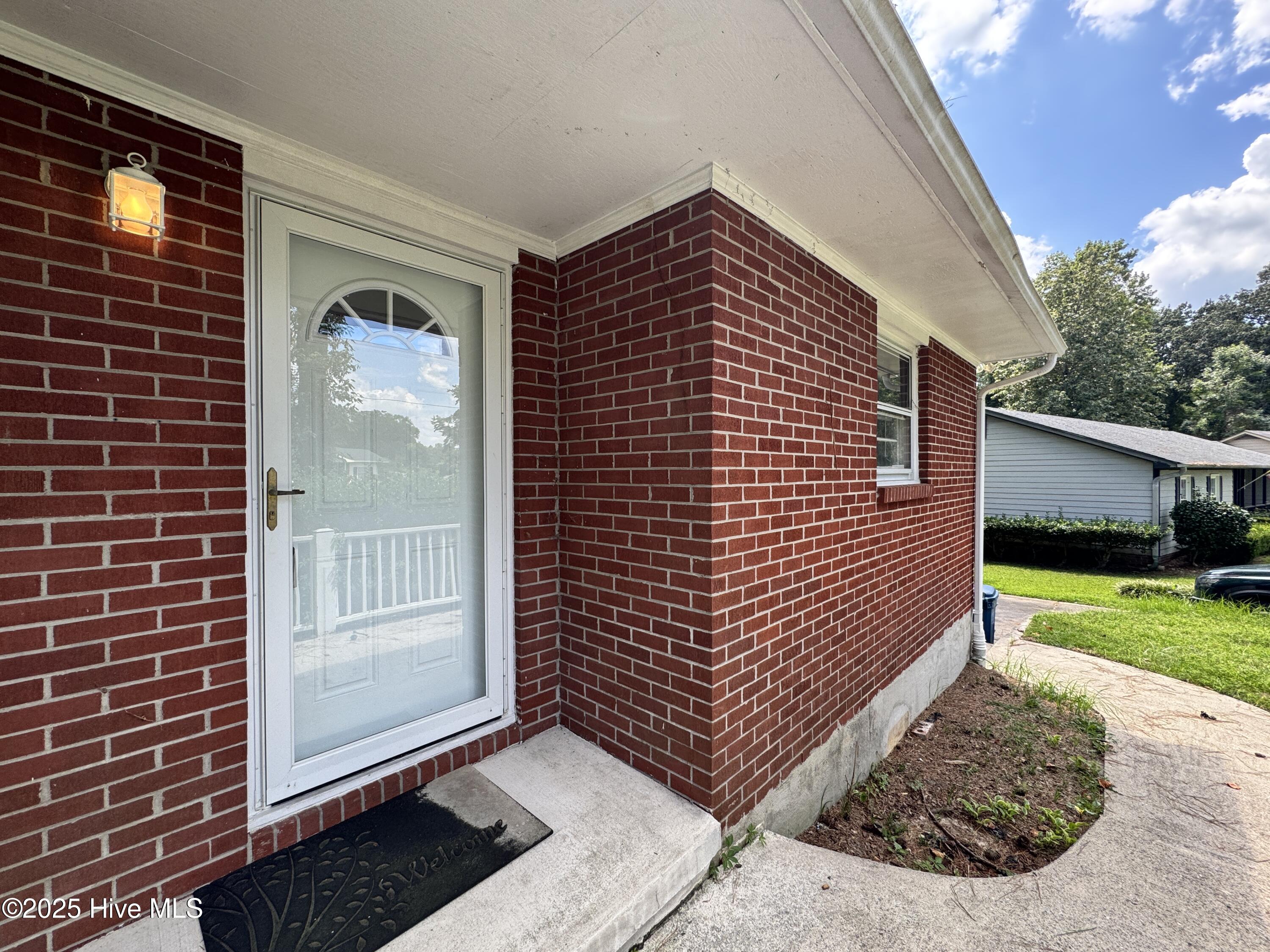 218 Edgewood Drive Property Photo 2