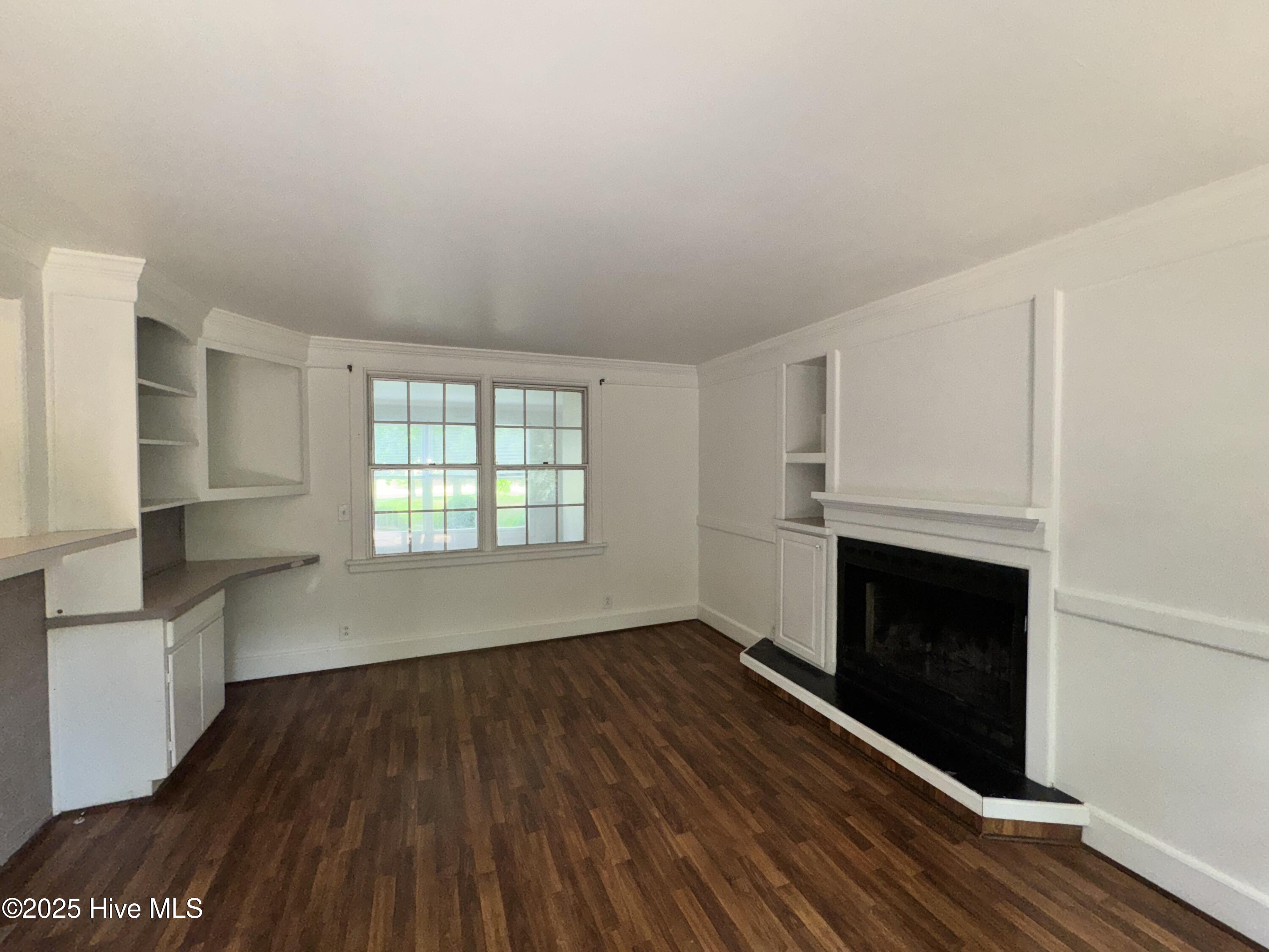 218 Edgewood Drive Property Photo 7