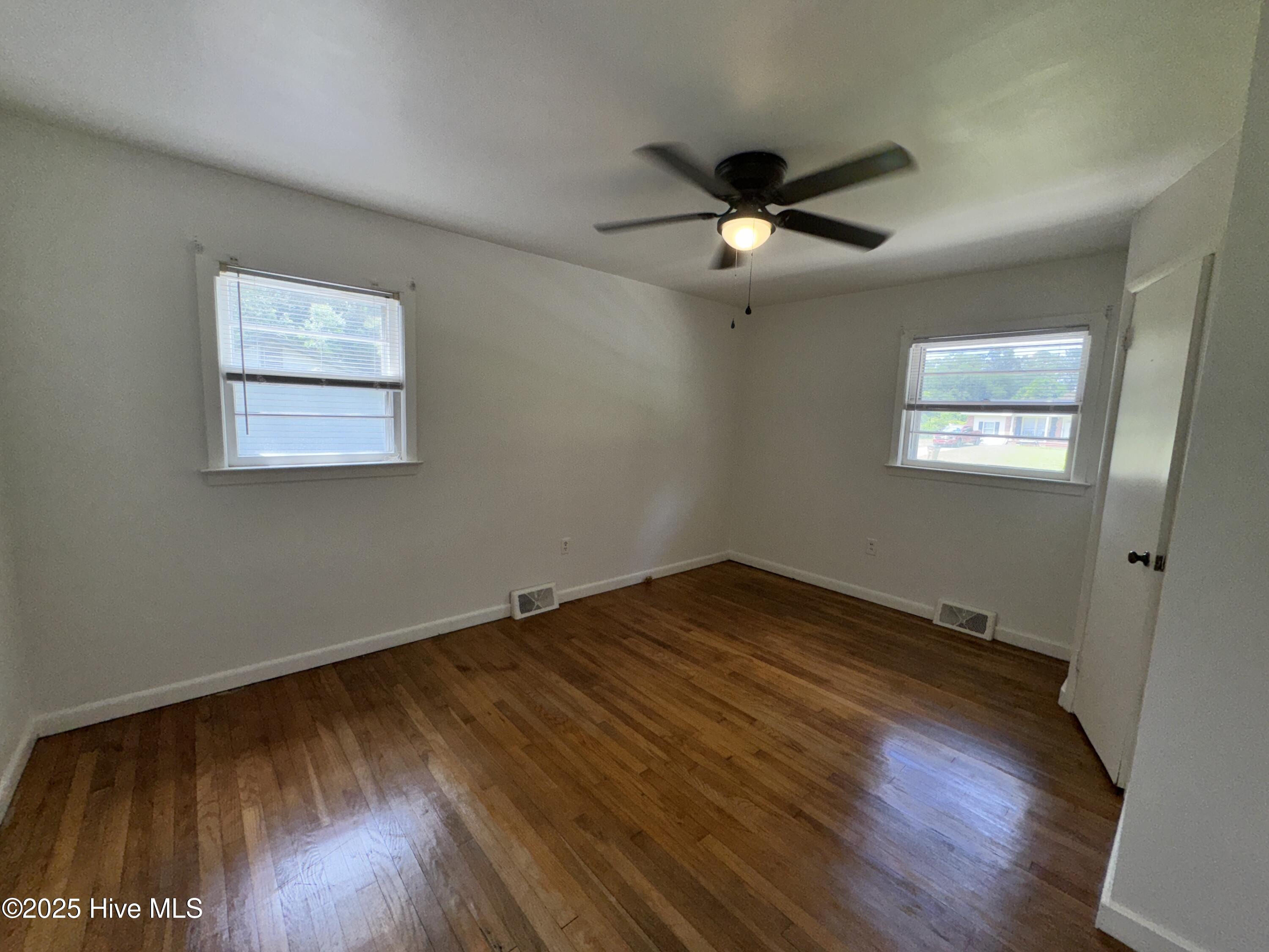 218 Edgewood Drive Property Photo 10