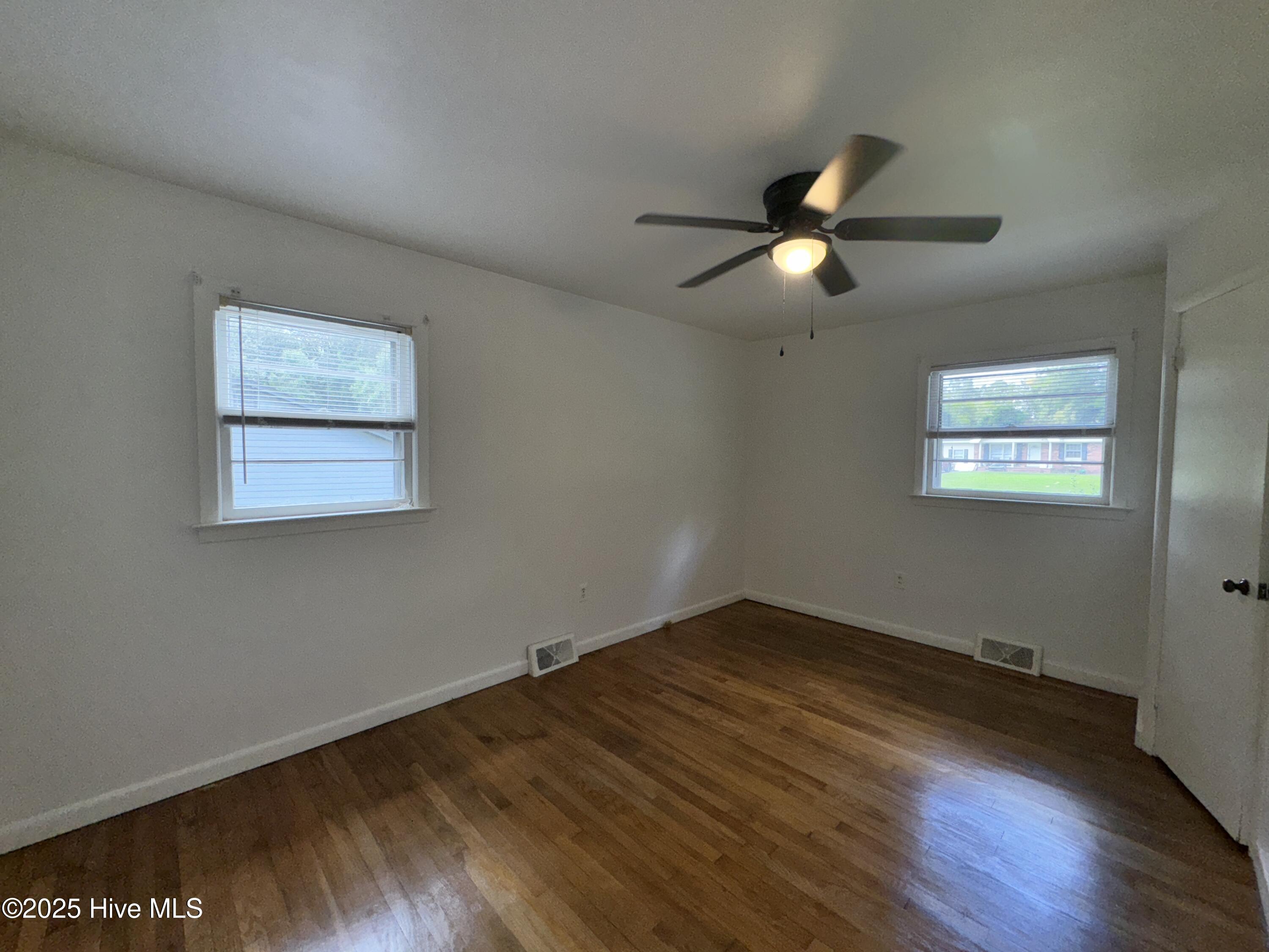 218 Edgewood Drive Property Photo 11