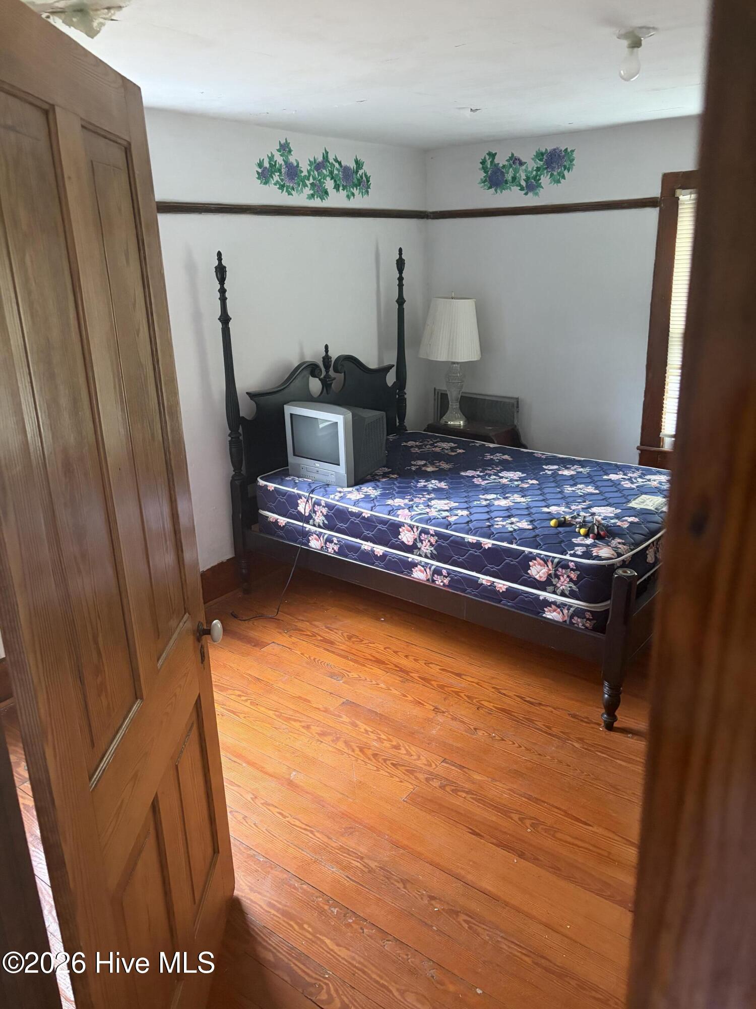 1120 Davenport Fork Road Property Photo 4