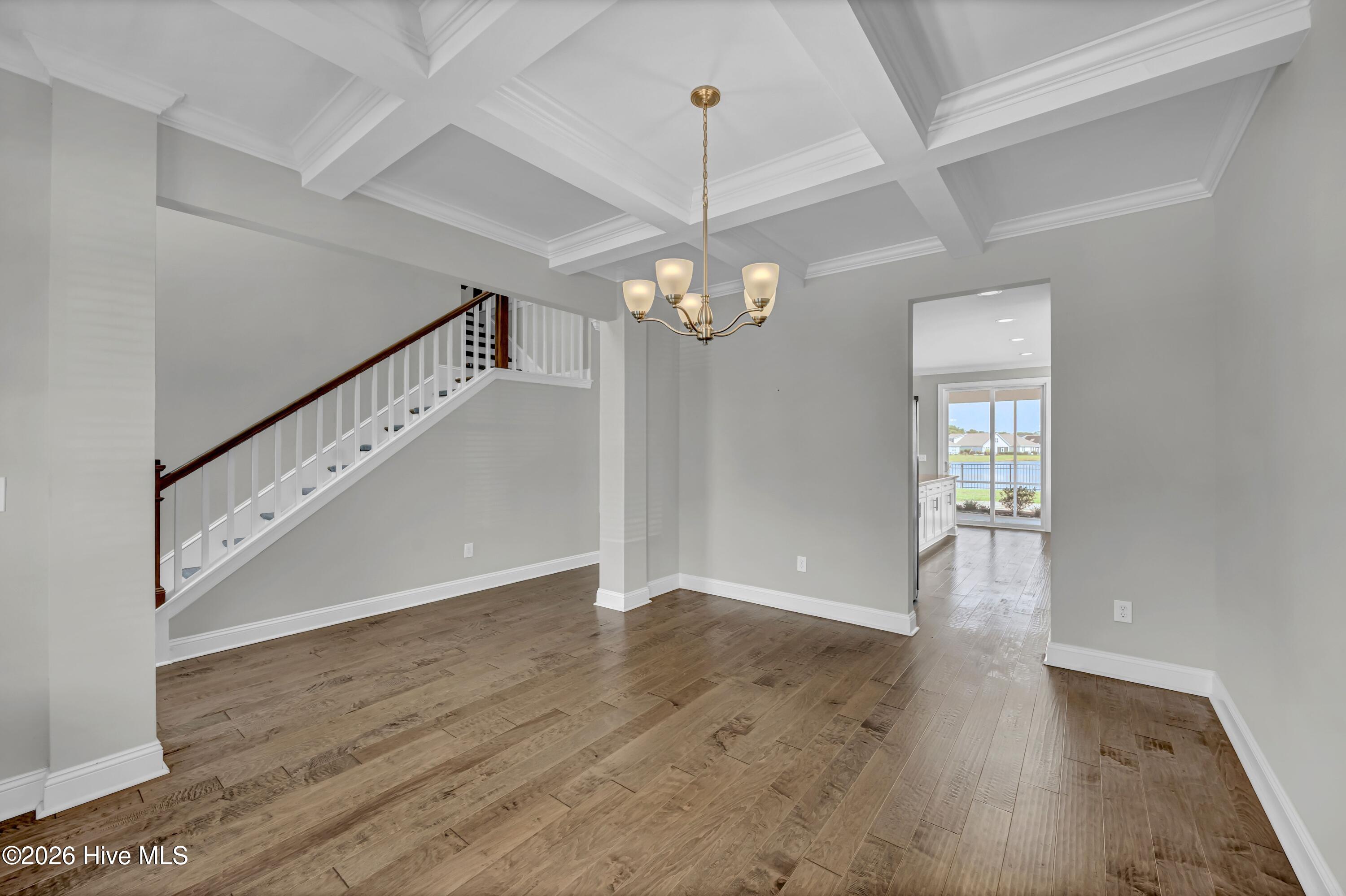 7924 Champlain Drive Property Photo 4