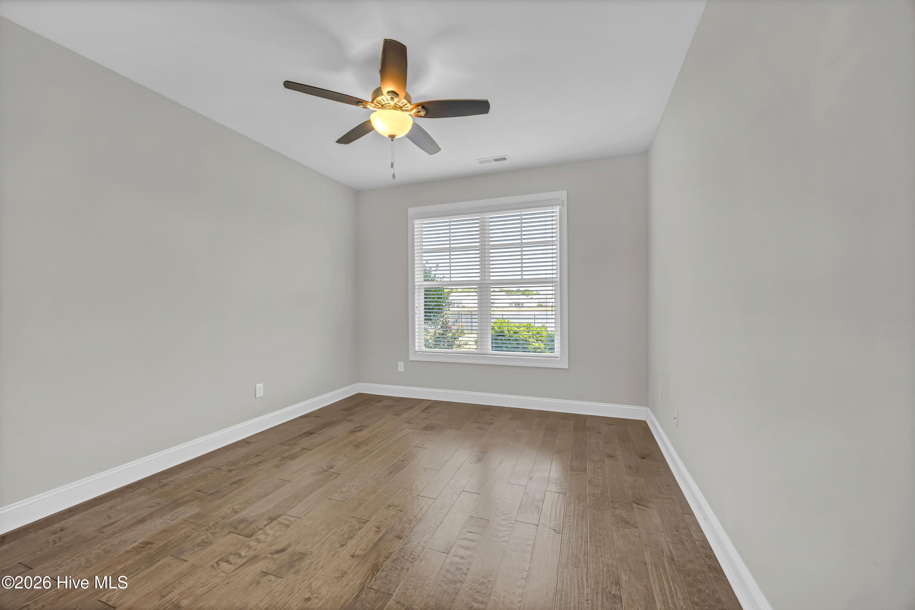 7924 Champlain Drive Property Photo 13