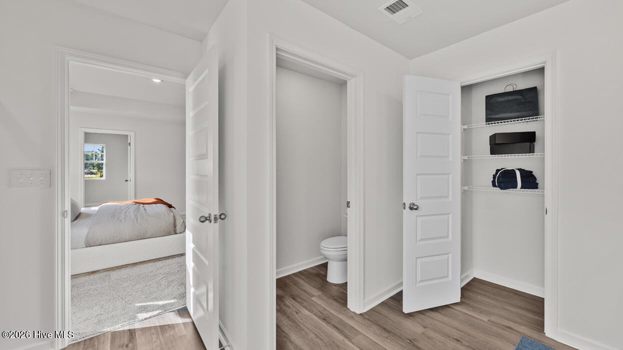 3420 Wrenfield Way Property Photo 40