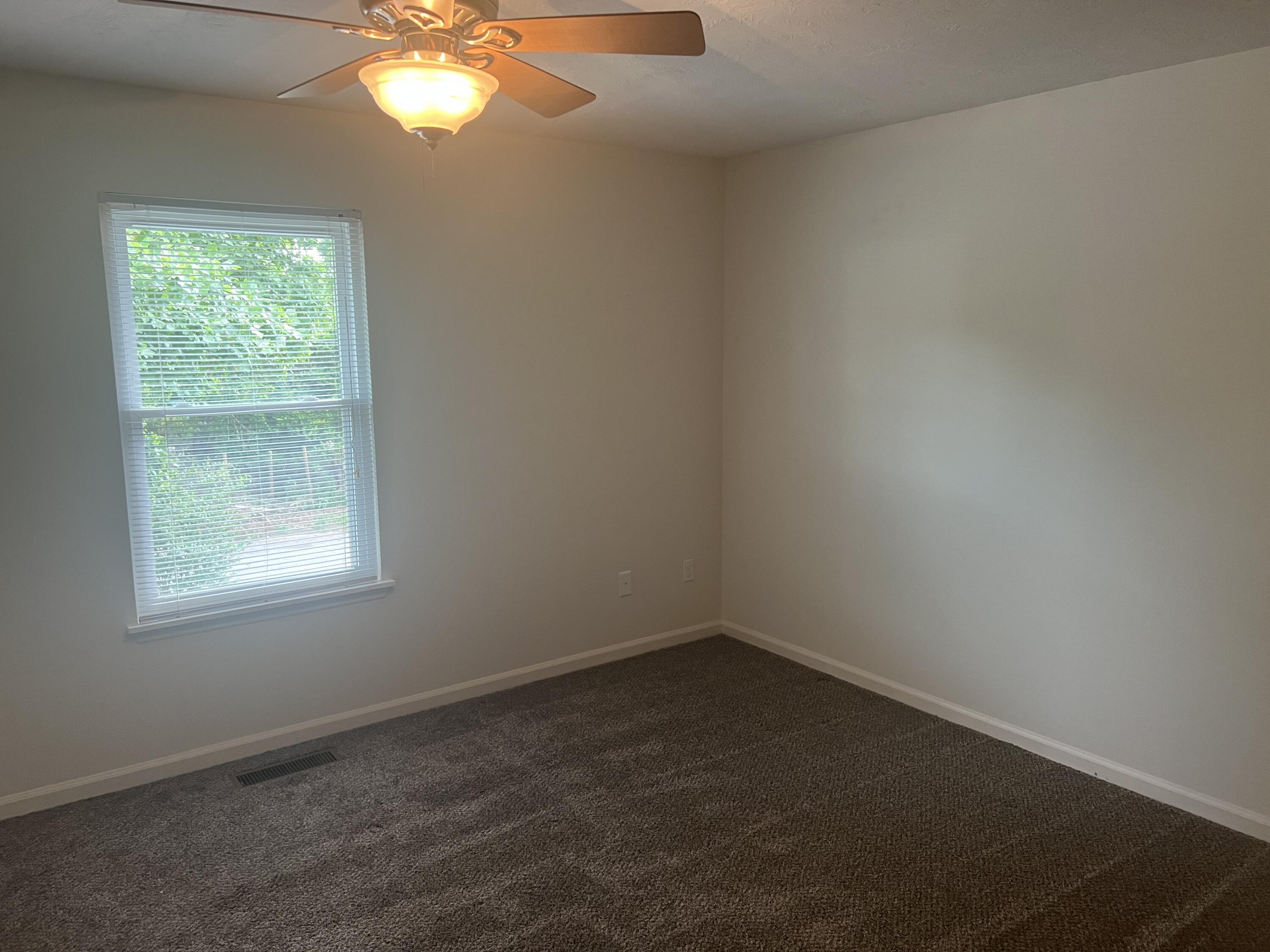 301 W Clifton Avenue 303 Property Photo 18