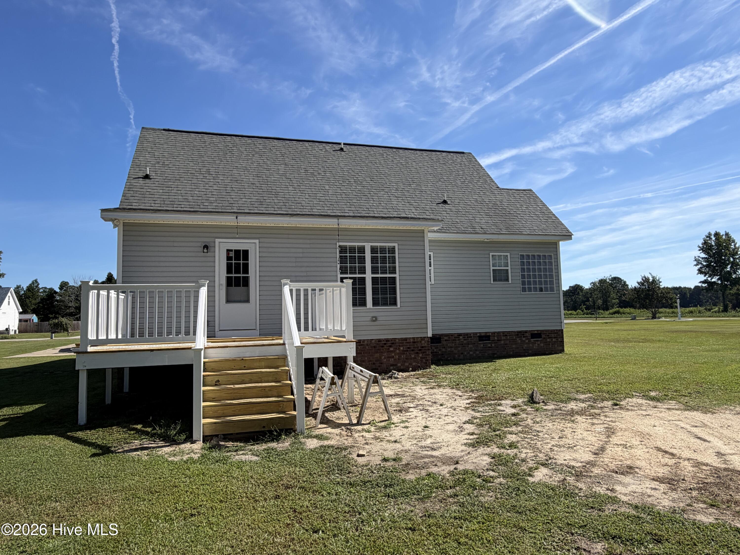 7006 Colby Road Property Photo 2