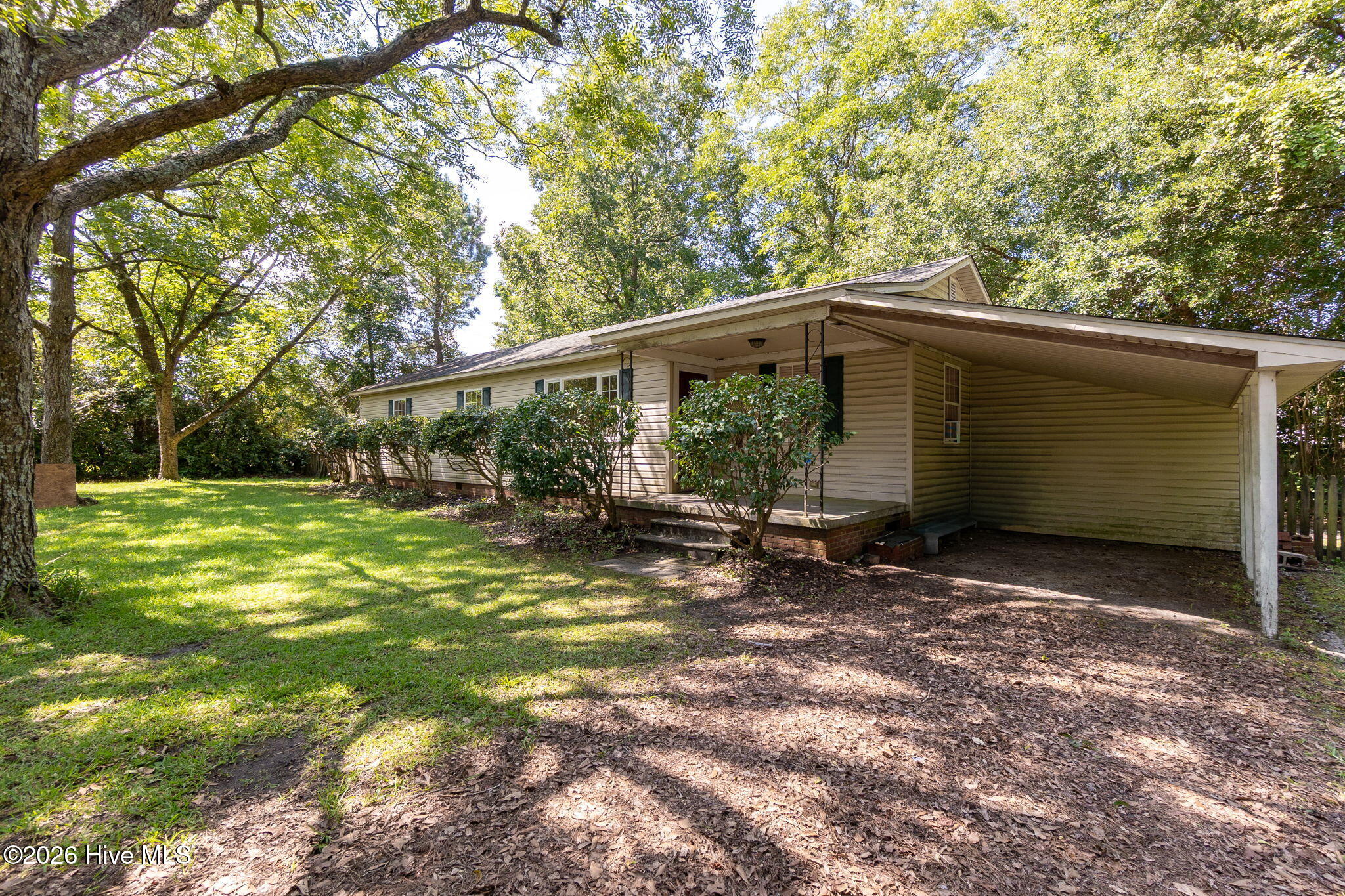 101 S Jackson Drive Property Photo 2