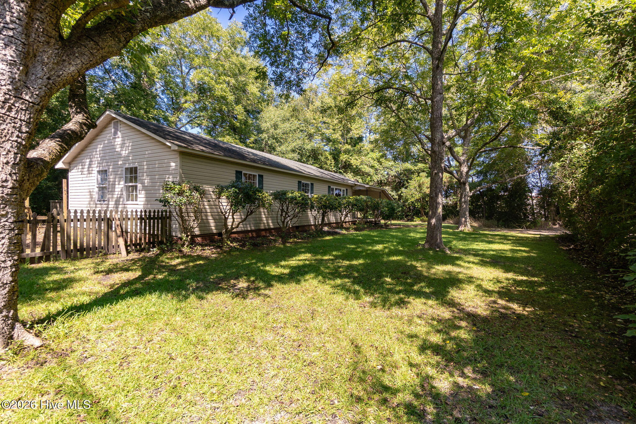 101 S Jackson Drive Property Photo 4