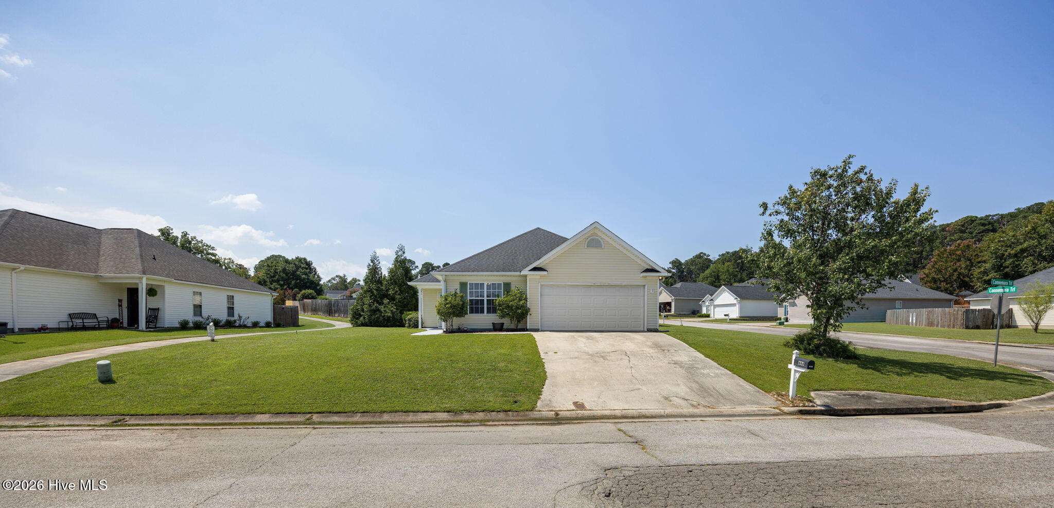 468 Connemara Trail Property Photo 5