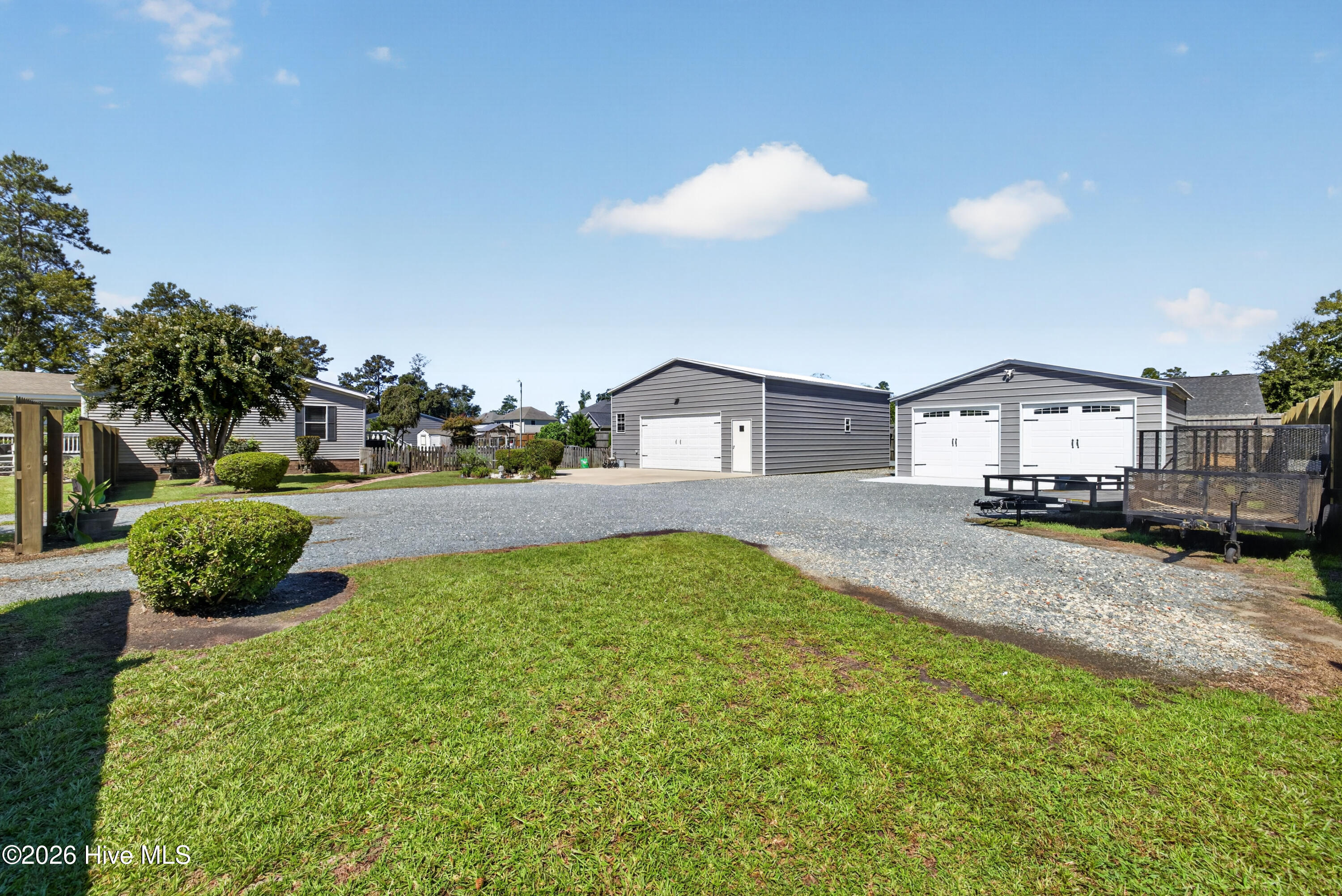114 Bellhammon Drive Property Photo 3