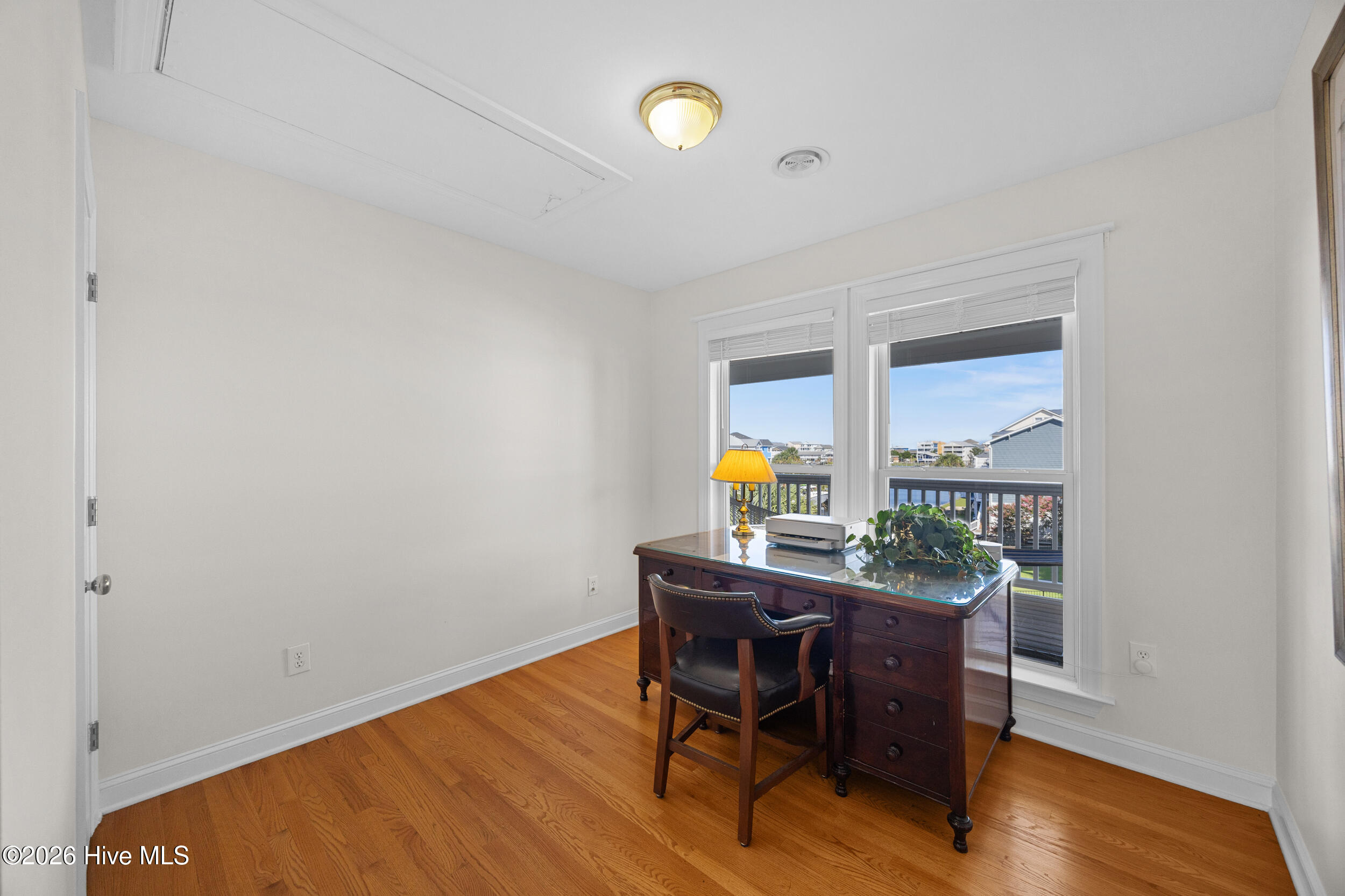 1001 Waterview Place Property Photo 18